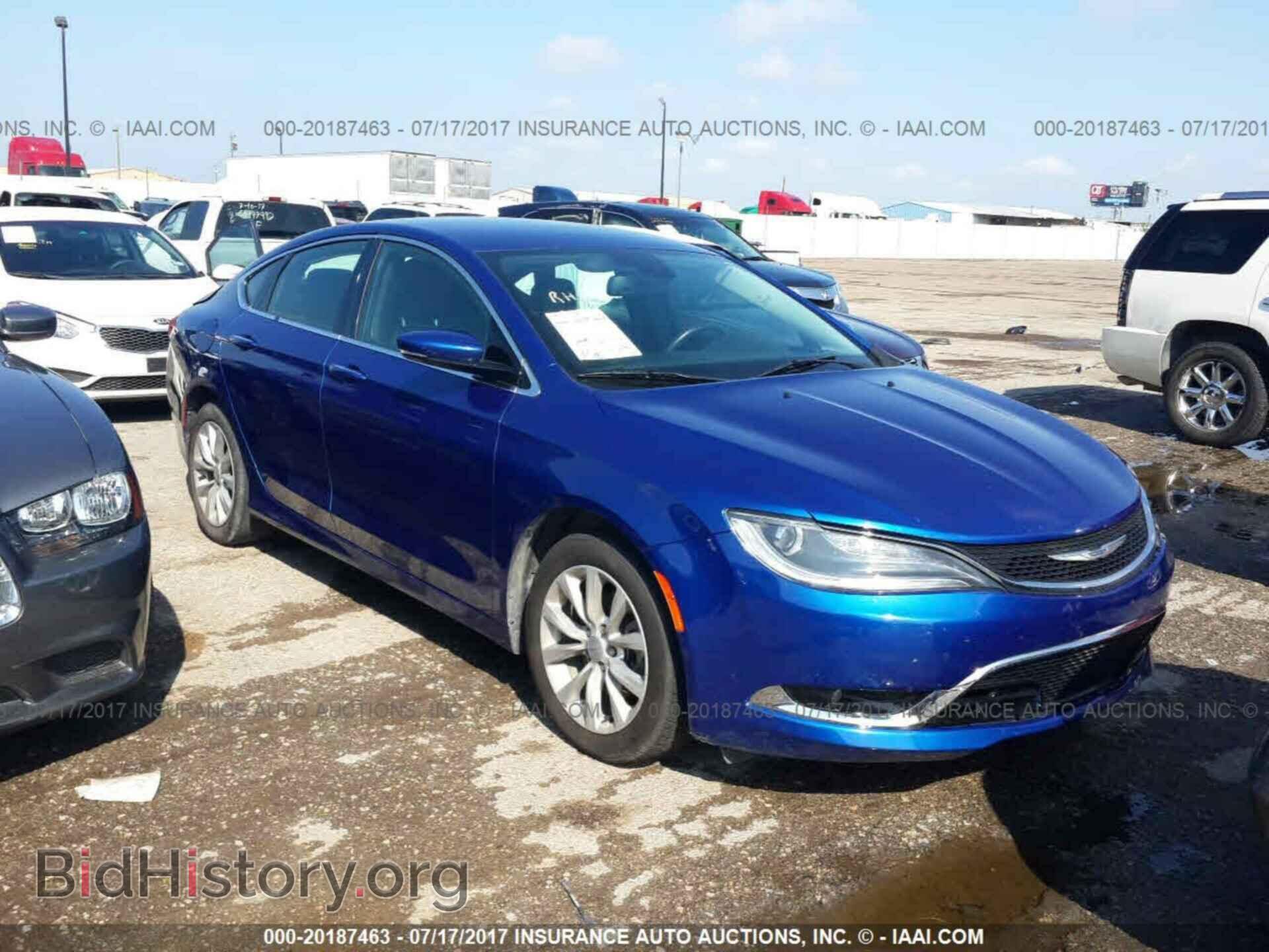 Photo 1C3CCCCB0FN520542 - Chrysler 200 2015