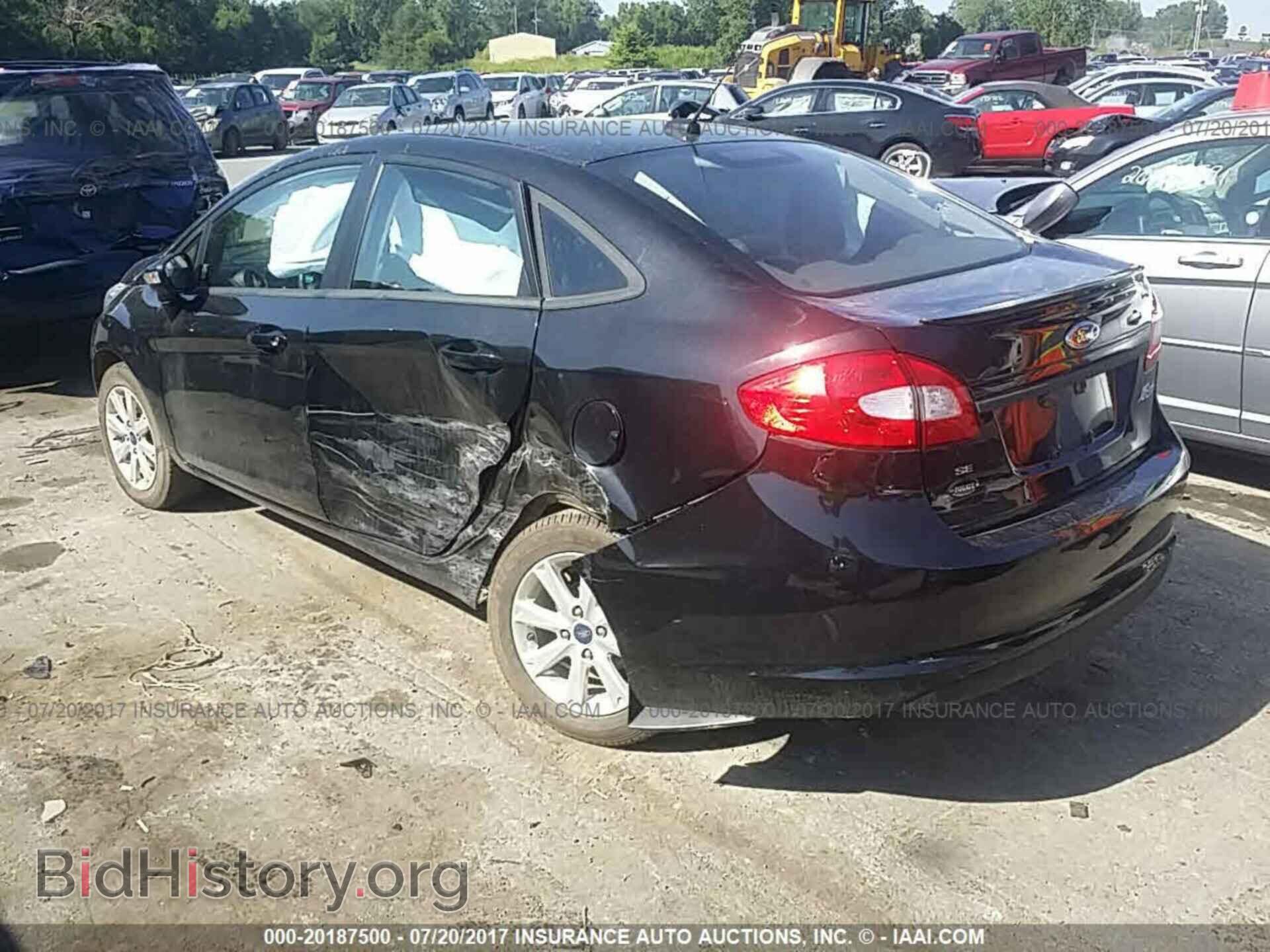 2013 Ford Fiesta - VIN: 3FADP4BJ6DM153615 - Фото 3