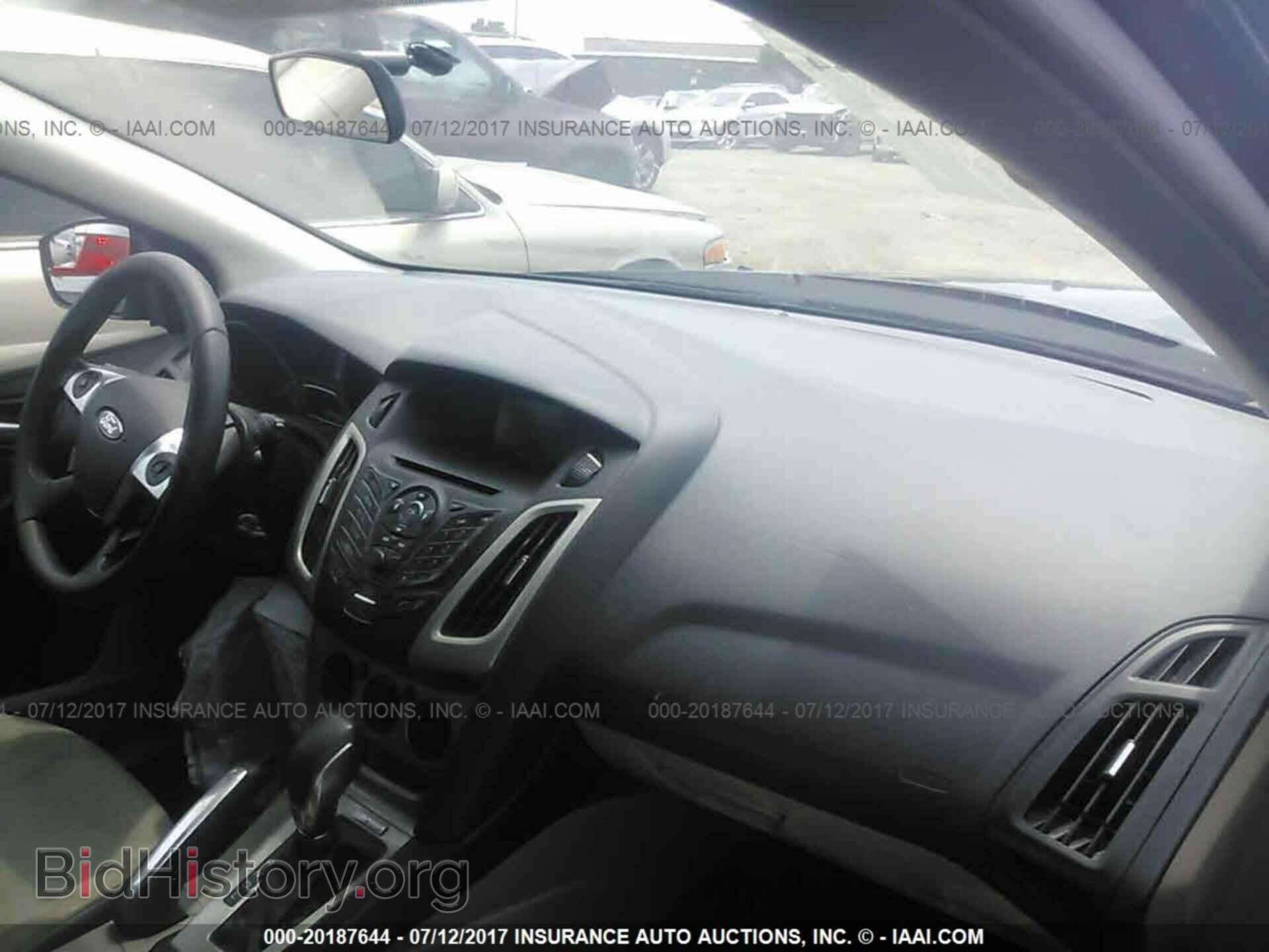 2013 Ford Focus - VIN: 1FADP3K22DL260634 - Фото 5