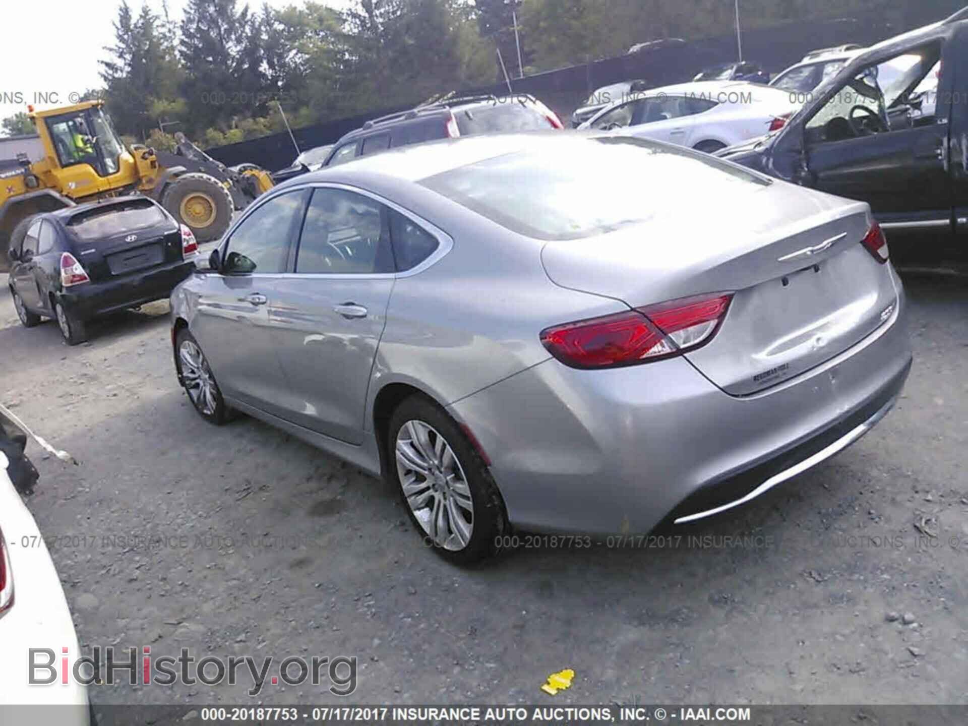 2016 Chrysler 200 - VIN: 1C3CCCAB9GN145786 - Фото 3