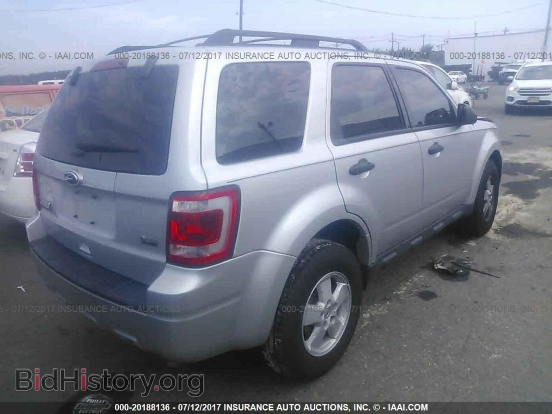 2012 Ford Escape - VIN: 1FMCU9DG1CKC73370 - Photo 4