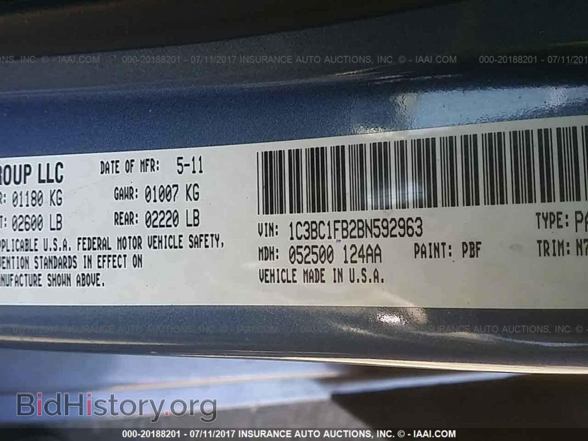 2011 Chrysler 200 - VIN: 1C3BC1FB2BN592963 - Photo 9