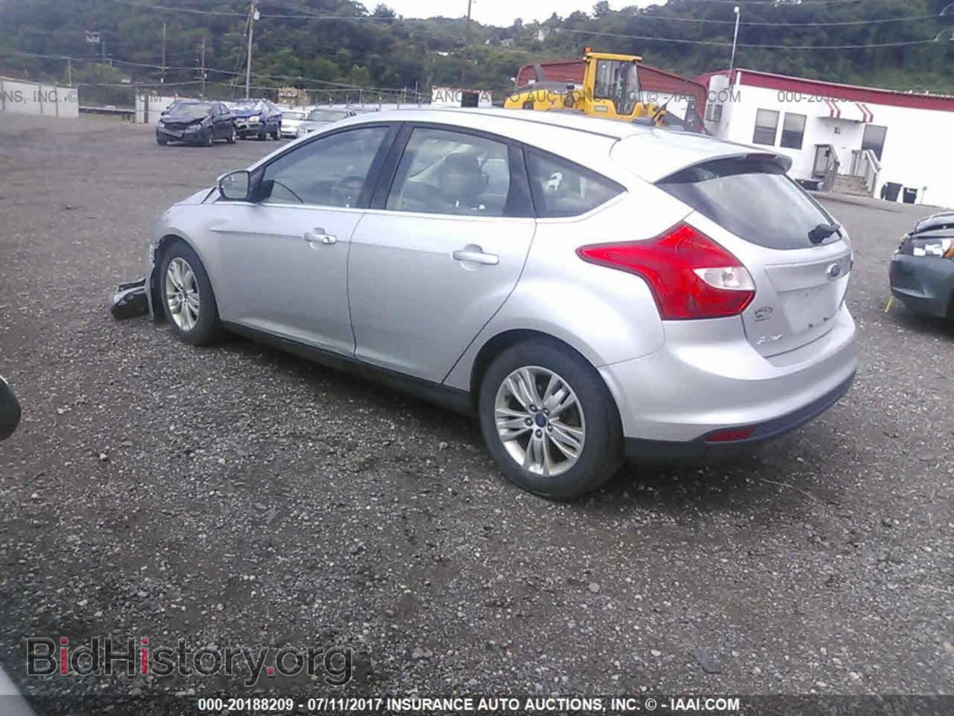2012 Ford Focus - VIN: 1FAHP3M22CL185172 - Photo 3