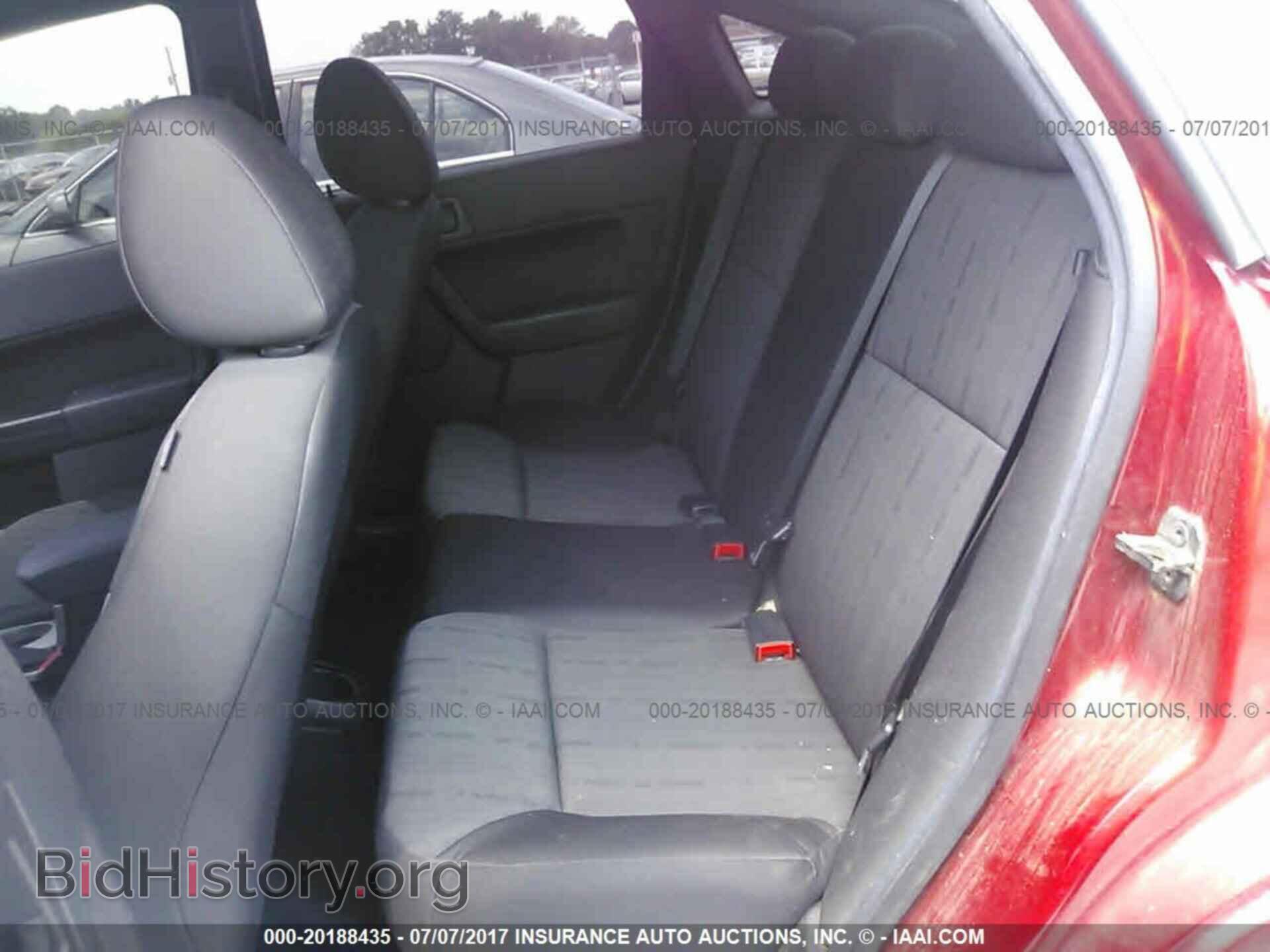 2011 Ford Focus - VIN: 1FAHP3FN8BW162712 - Фото 8