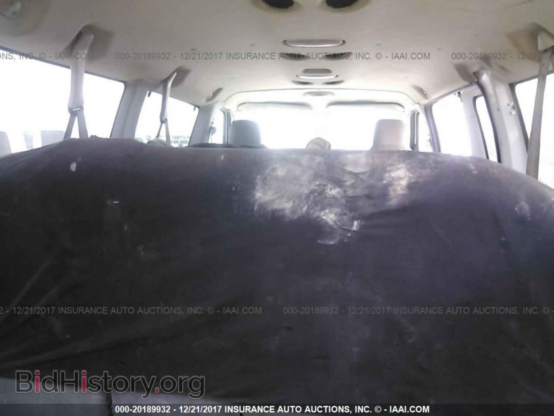 2011 Ford Econoline - VIN: 1FBSS3BL4BDB09136 - Фото 8