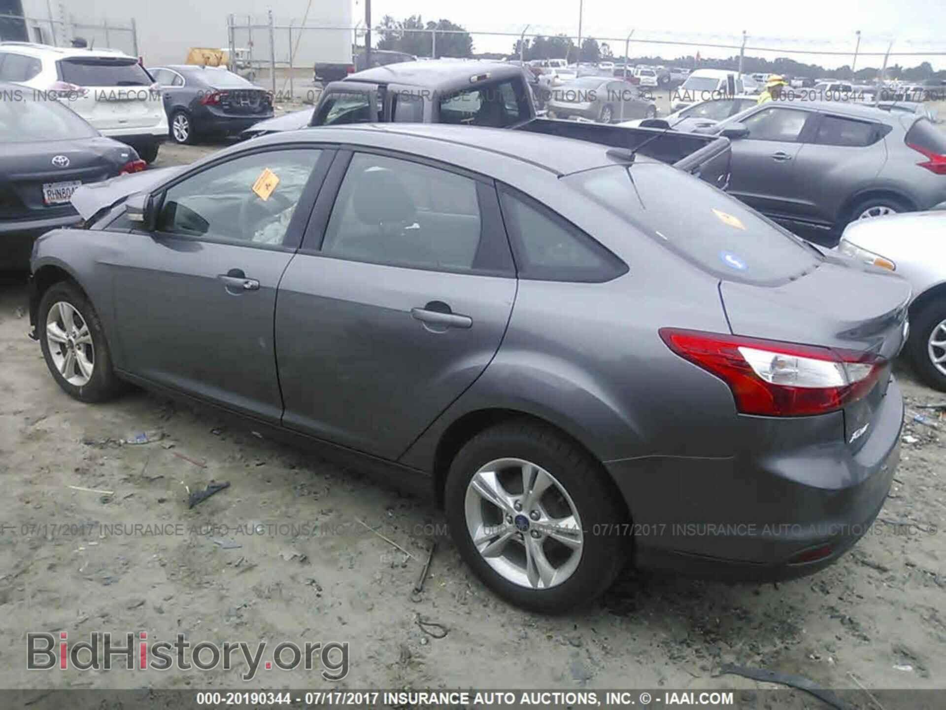 2013 Ford Focus - VIN: 1FADP3F29DL203051 - Photo 3