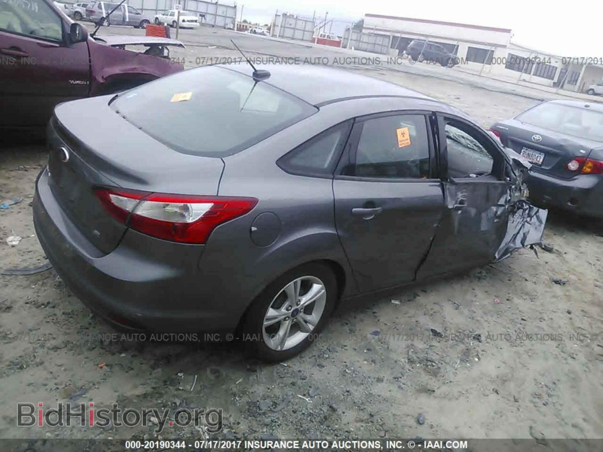 2013 Ford Focus - VIN: 1FADP3F29DL203051 - Photo 4
