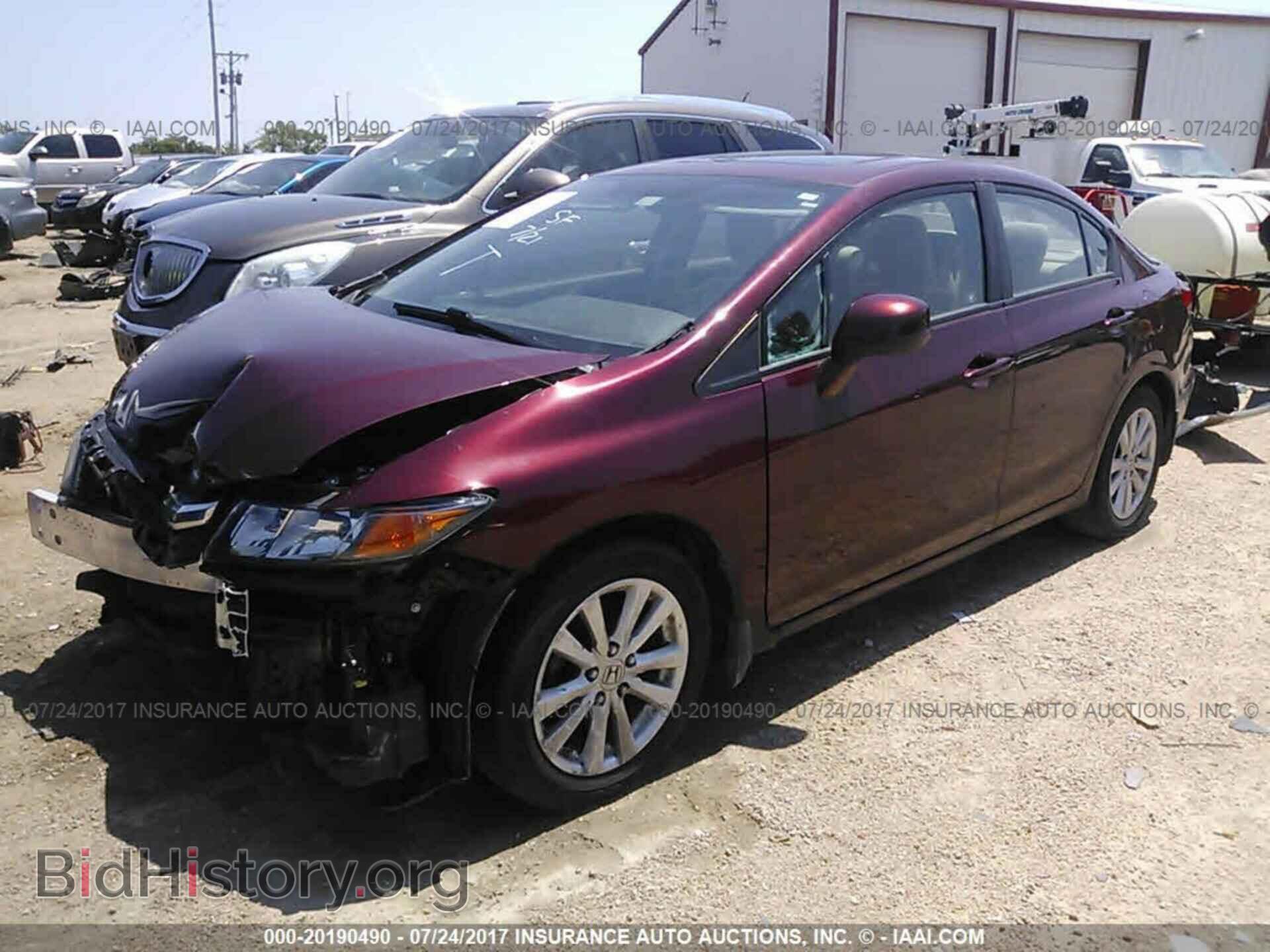 2012 Honda Civic - VIN: 2HGFB2F86CH606269 - Photo 2