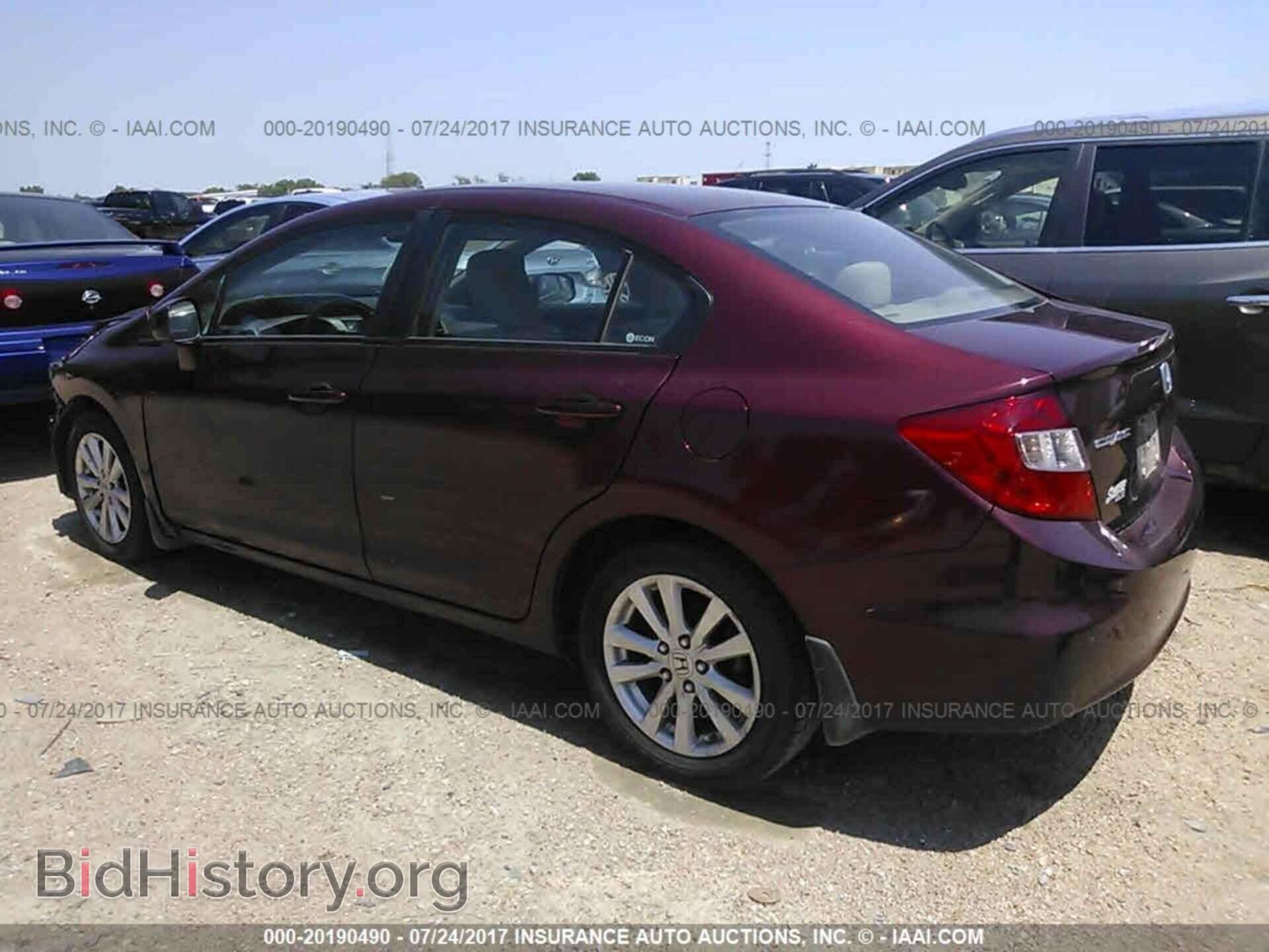 2012 Honda Civic - VIN: 2HGFB2F86CH606269 - Photo 3