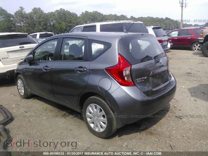 2016 Nissan VERSA NOTE (VIN 3N1CE2CP3GL376887) — photo 3 of 10