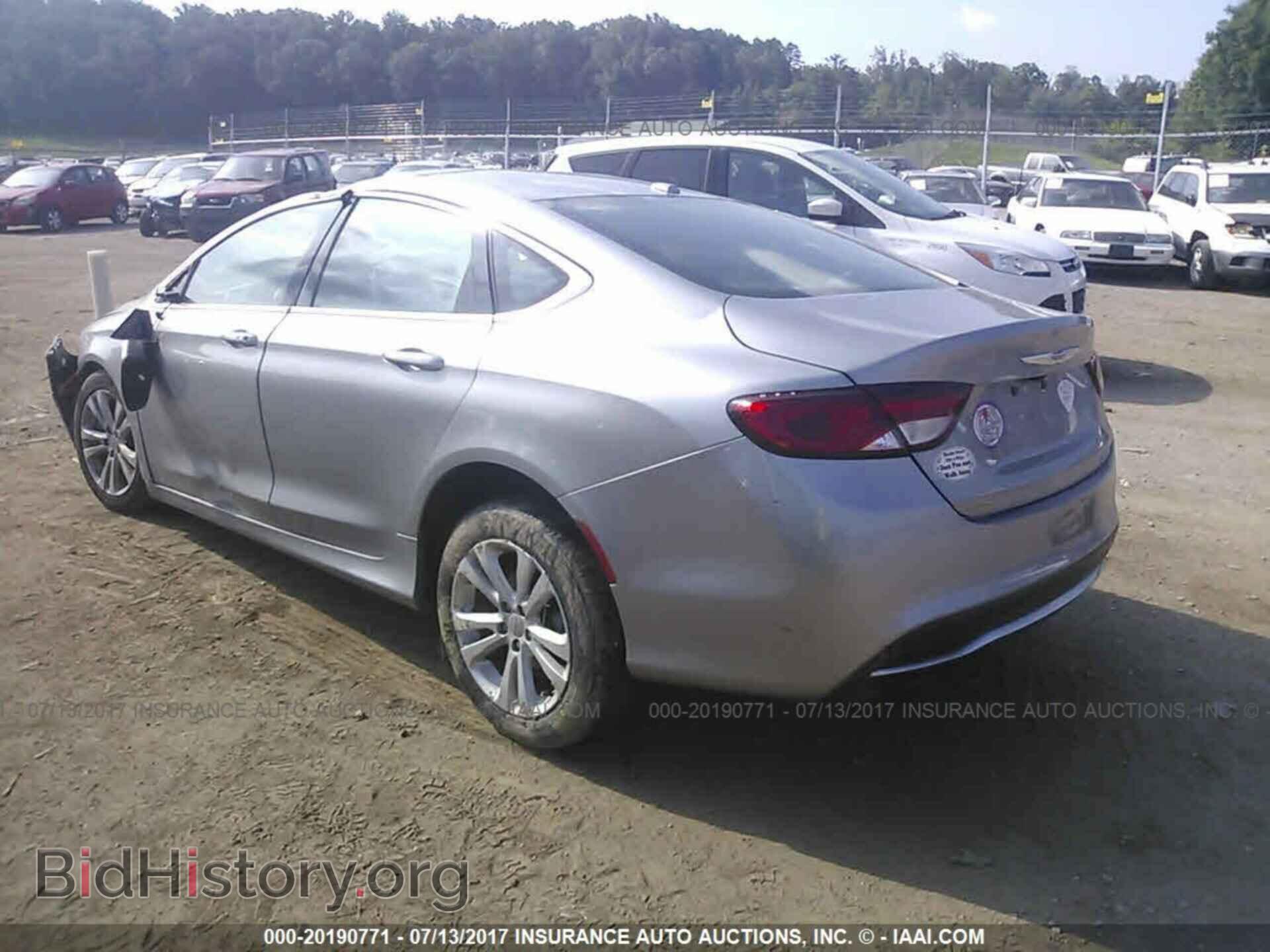 2015 Chrysler 200 - VIN: 1C3CCCAB5FN591206 - Photo 3