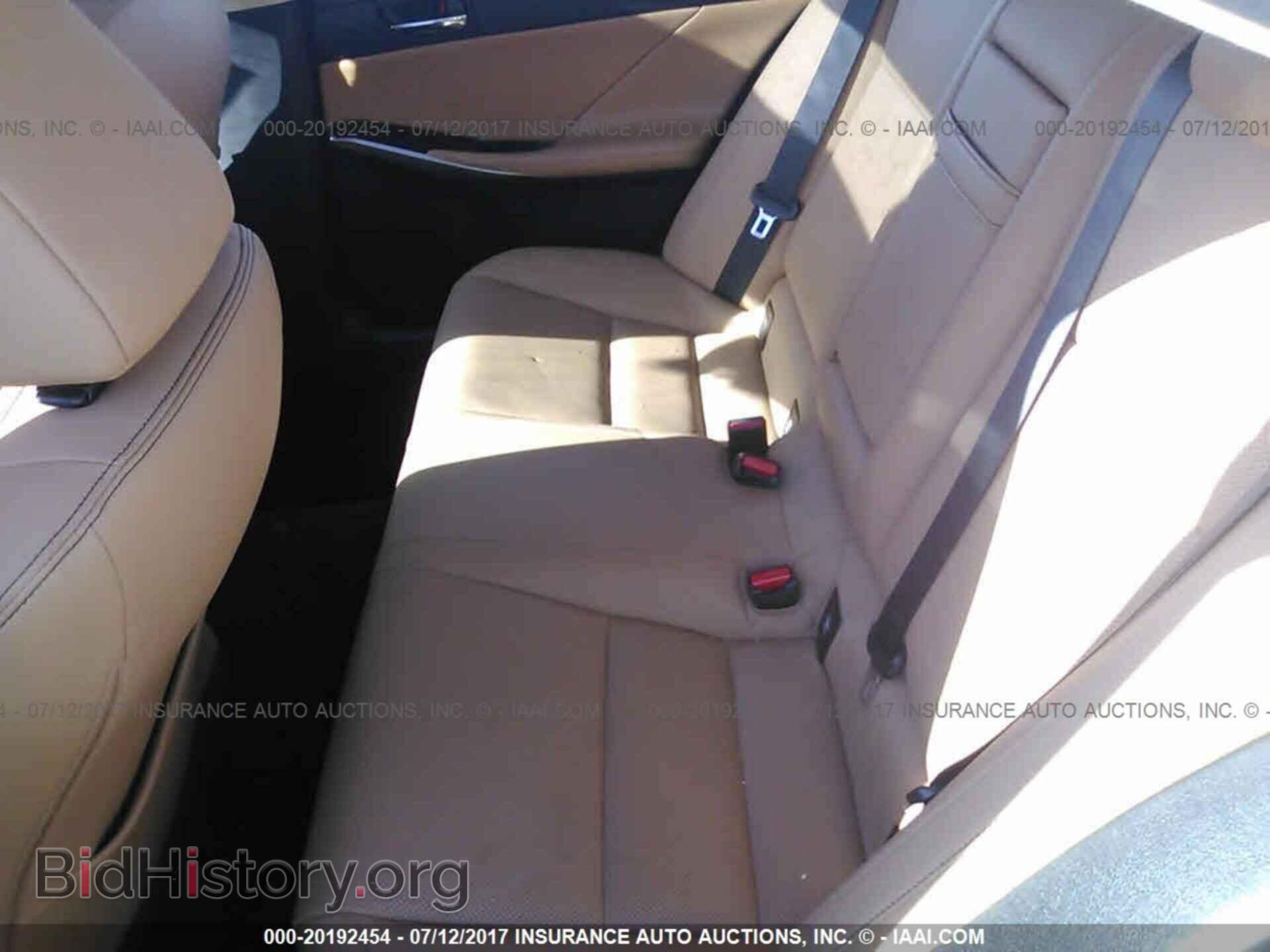2014 Lexus Is - VIN: JTHBF1D29E5036982 - Photo 8