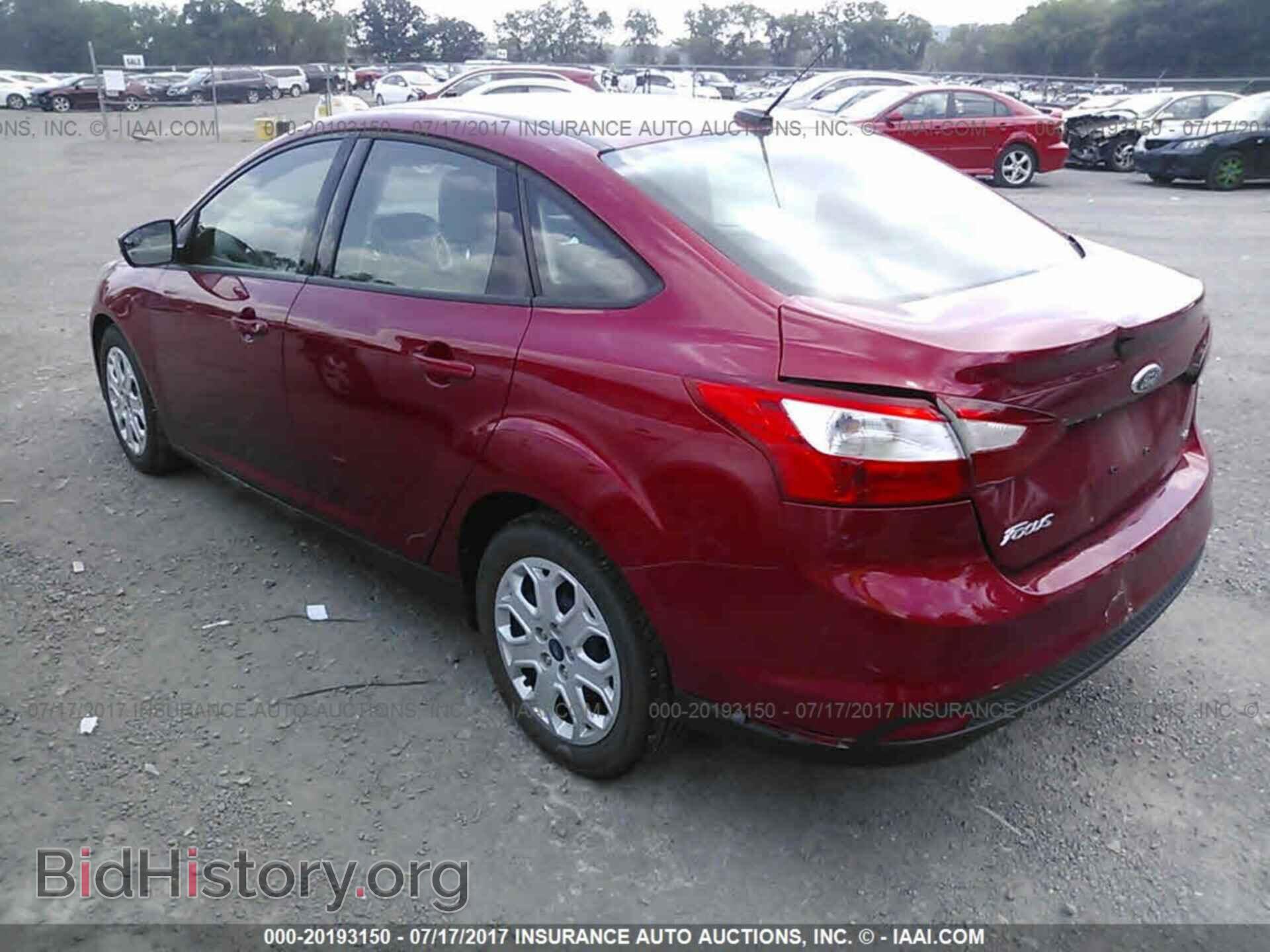 2012 Ford Focus - VIN: 1FAHP3F28CL266383 - Фото 3