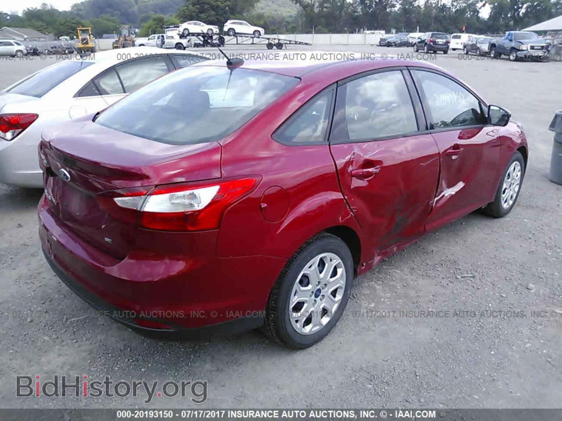 2012 Ford Focus - VIN: 1FAHP3F28CL266383 - Фото 4