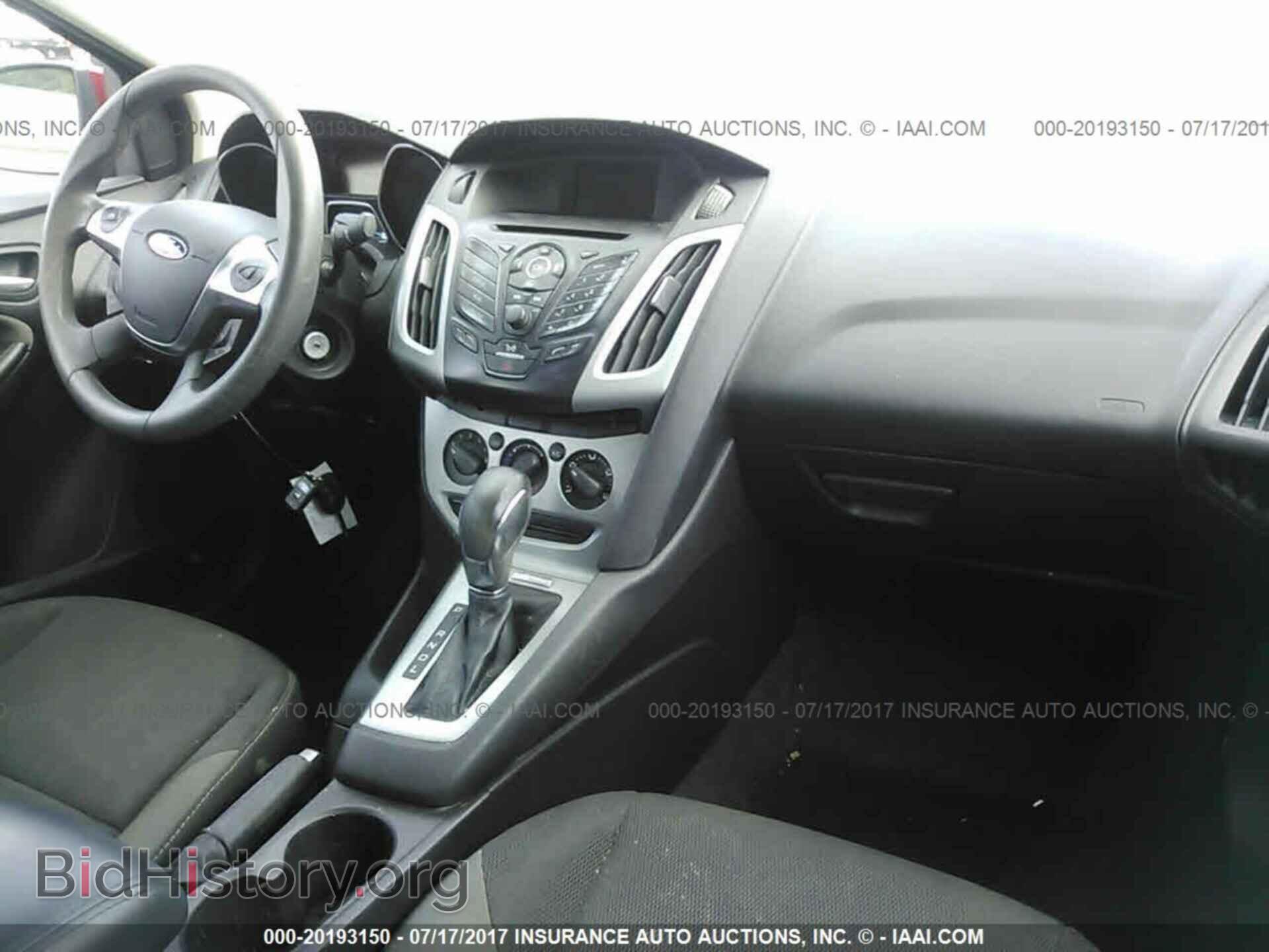 2012 Ford Focus - VIN: 1FAHP3F28CL266383 - Фото 5
