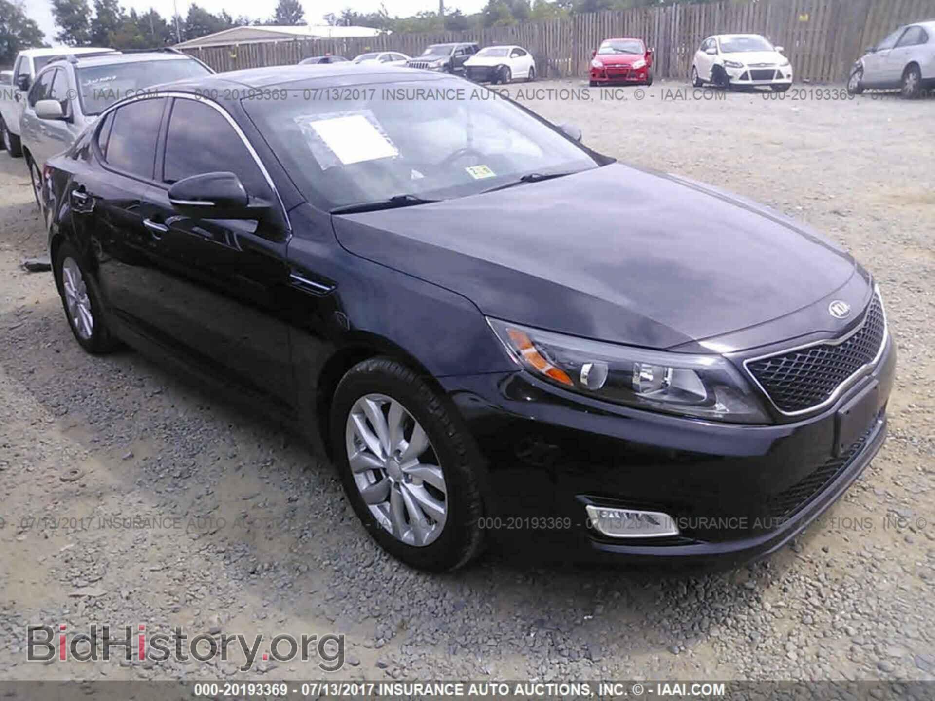 Photo 5XXGN4A74EG341832 - Kia Optima 2014