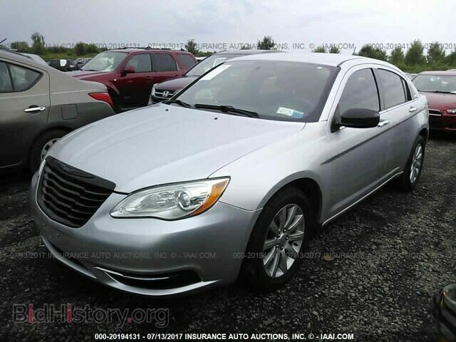 2012 Chrysler 200 - VIN: 1C3CCBBB2CN101132 - Photo 2