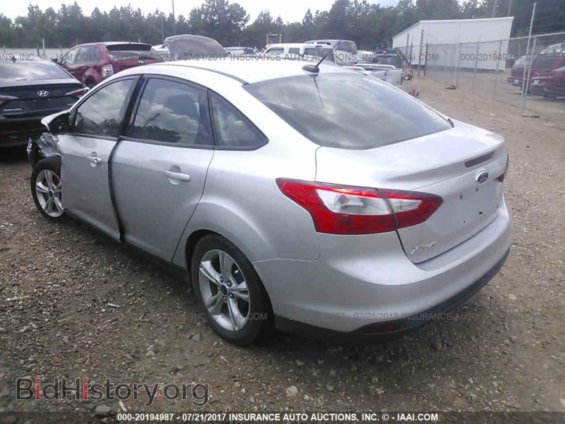 2014 Ford Focus - VIN: 1FADP3F20EL115216 - Фото 3