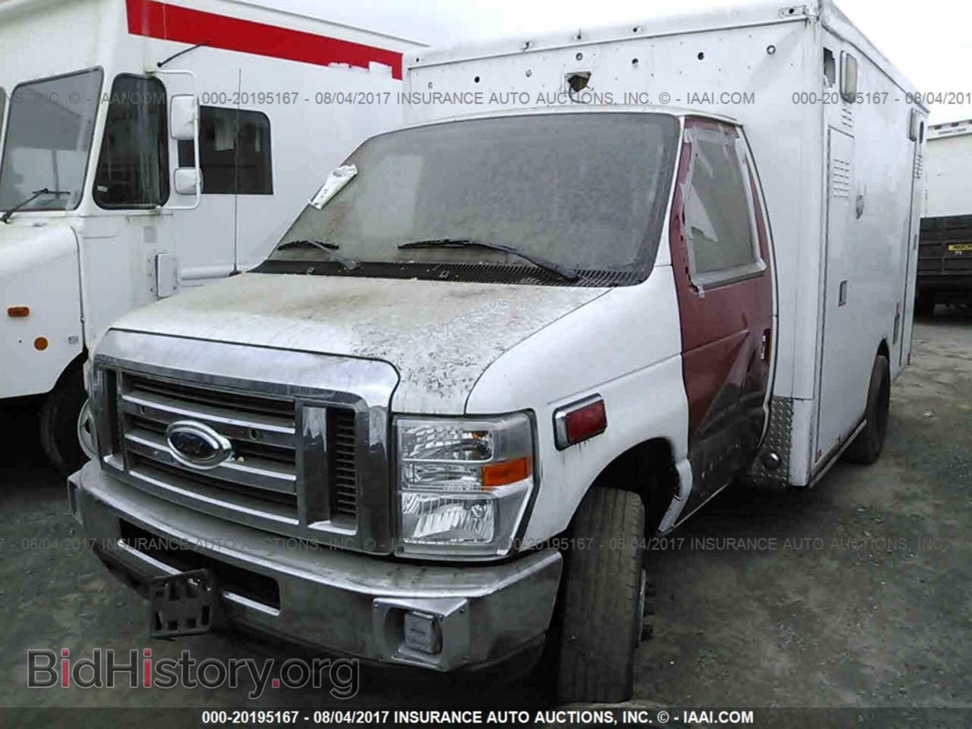 2011 Ford Econoline - VIN: 1FDWE3FS7BDA94648 - Photo 2