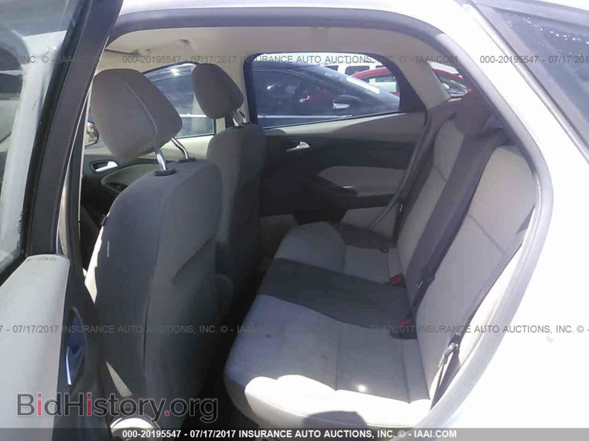 2012 Ford Focus - VIN: 1FAHP3F29CL175137 - Photo 8