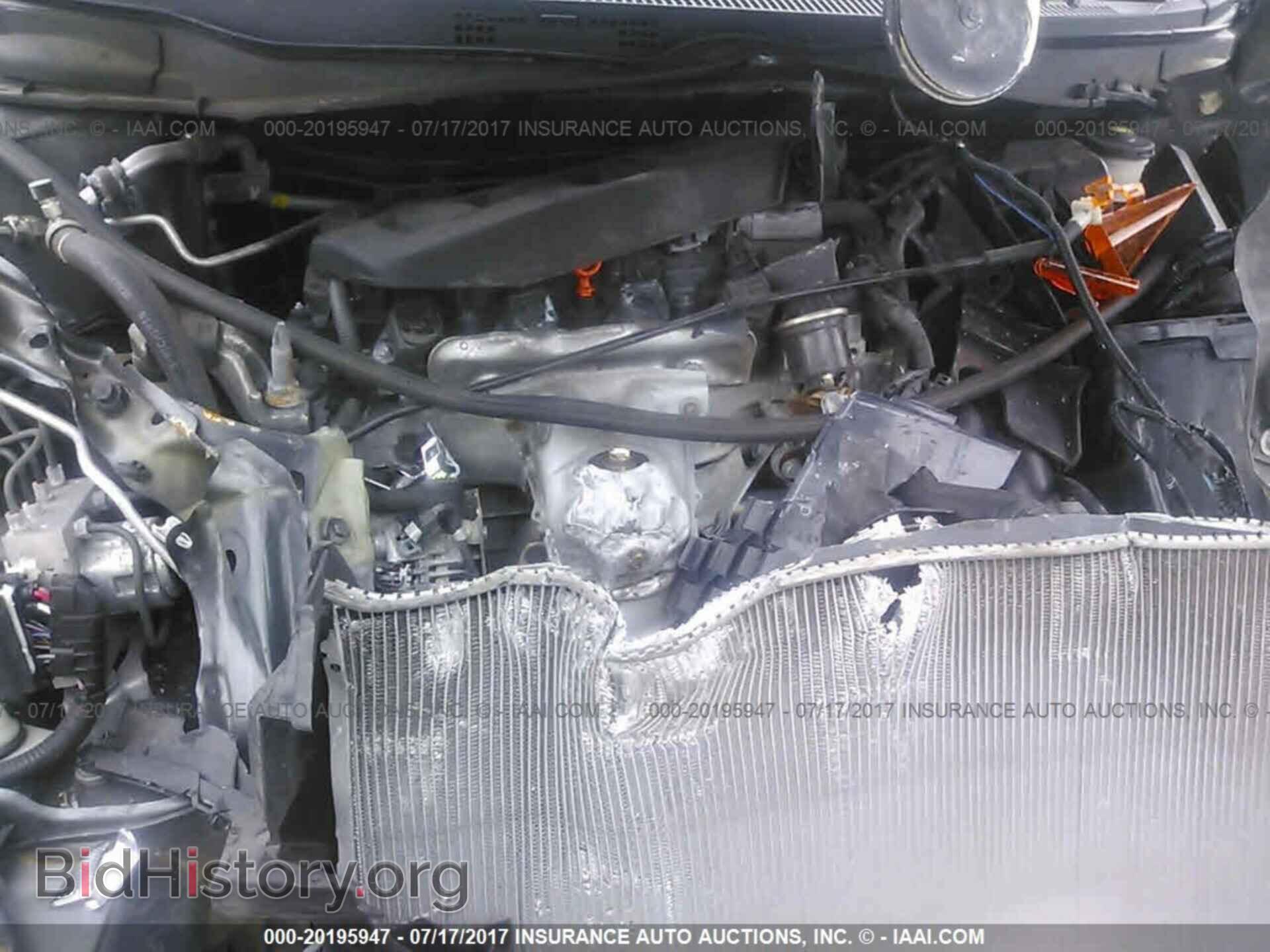2012 Honda Civic - VIN: 2HGFG3B07CH514210 - Photo 10