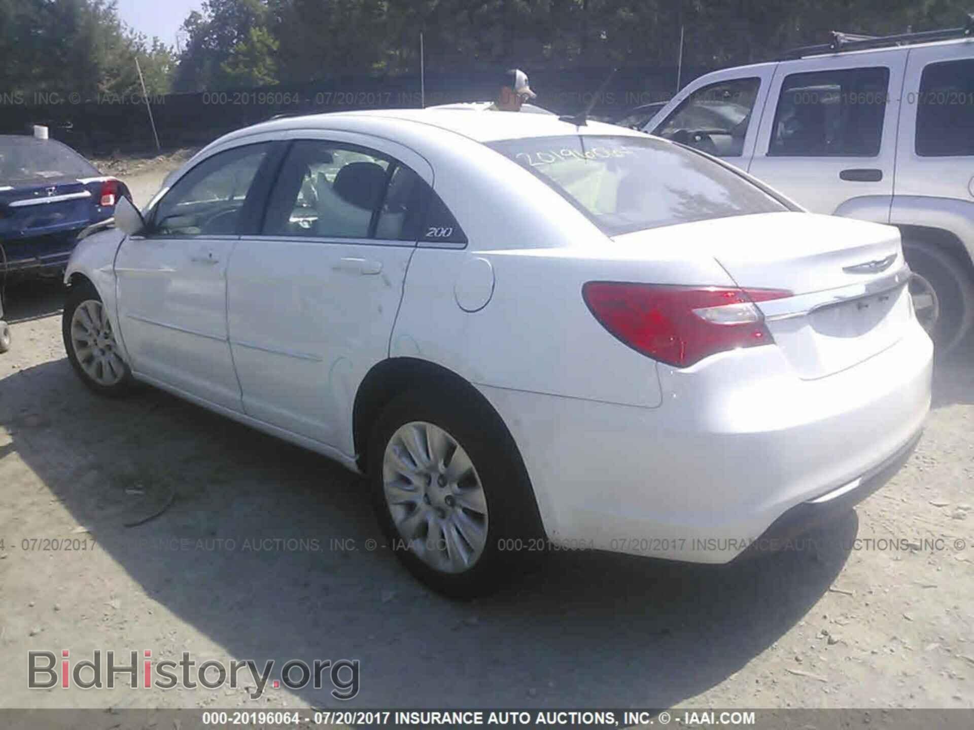 2011 Chrysler 200 - VIN: 1C3BC4FB5BN558534 - Photo 3