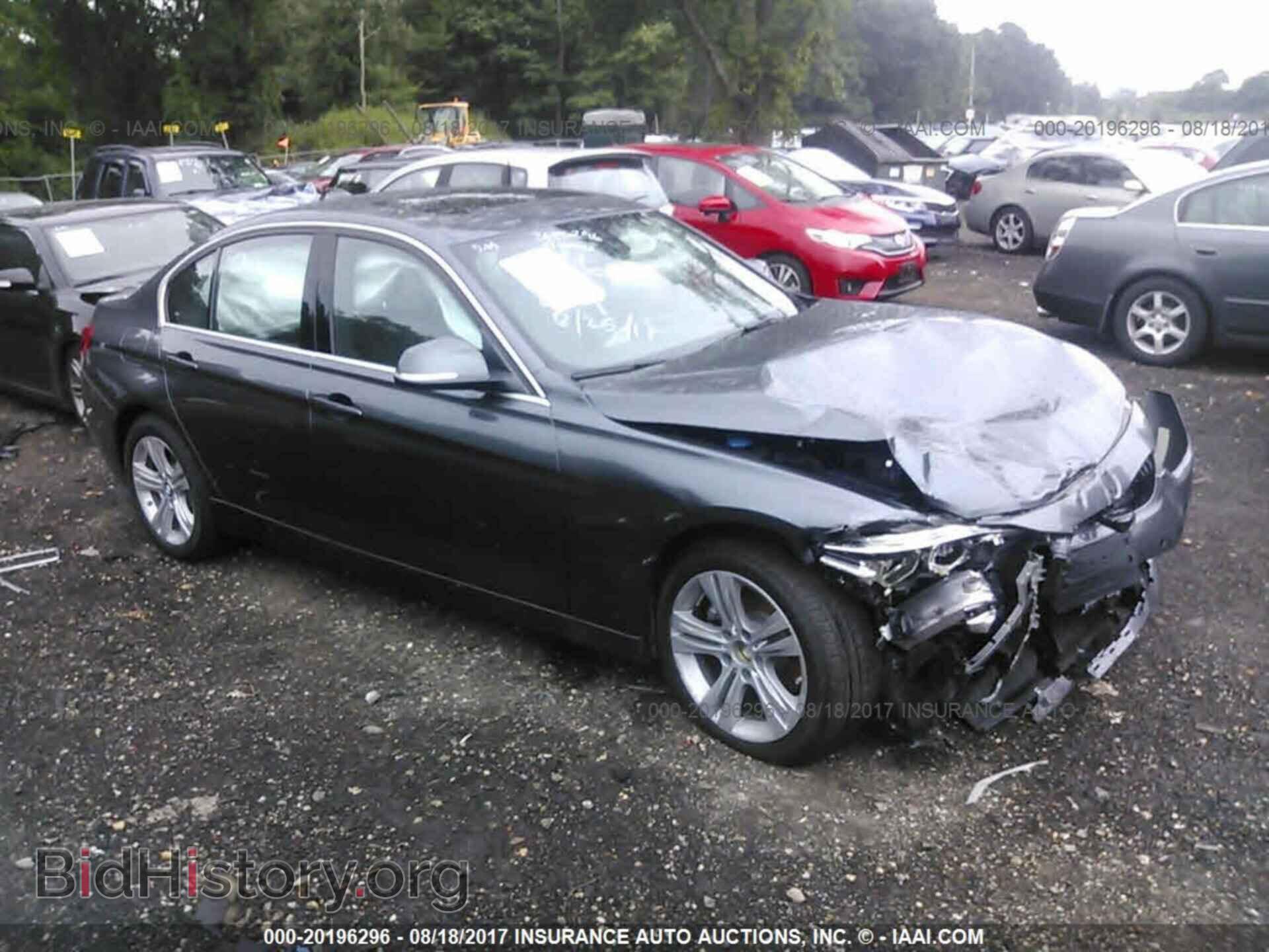 Photo WBA8D9C30HA005445 - Bmw 330 2017
