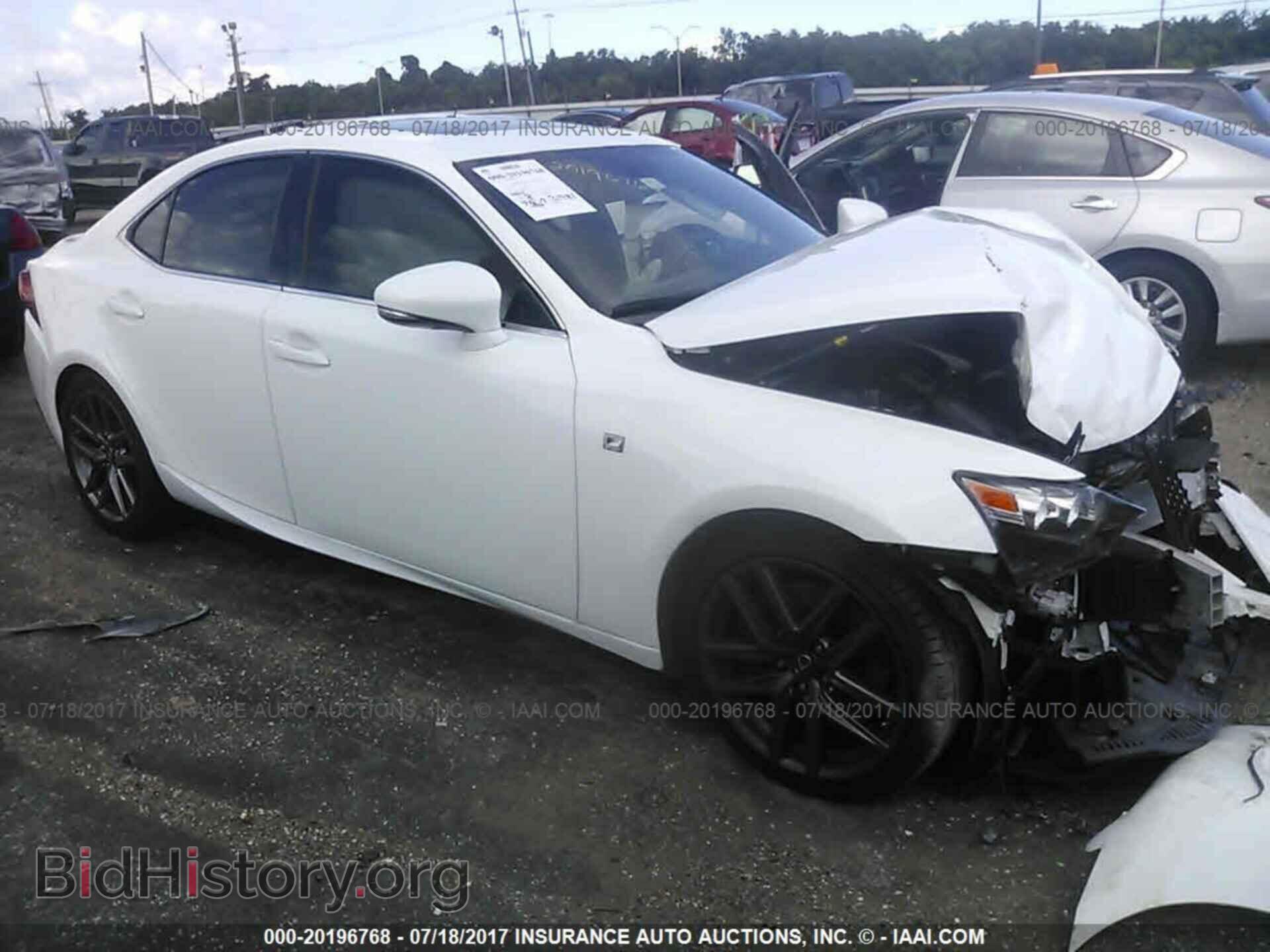 Photo JTHBE1D26E5010584 - Lexus Is 2014