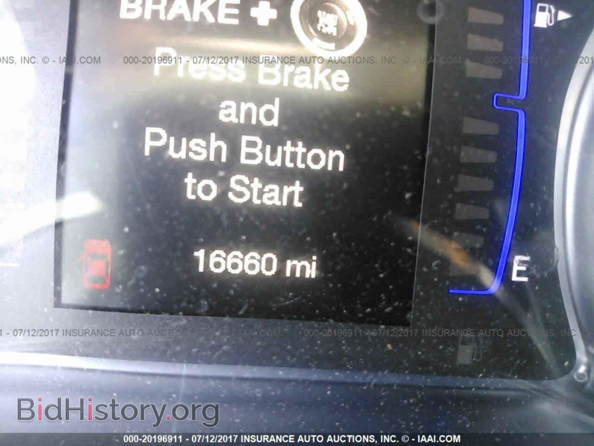 2016 Chrysler 200 - VIN: 1C3CCCAB5GN105057 - Фото 7