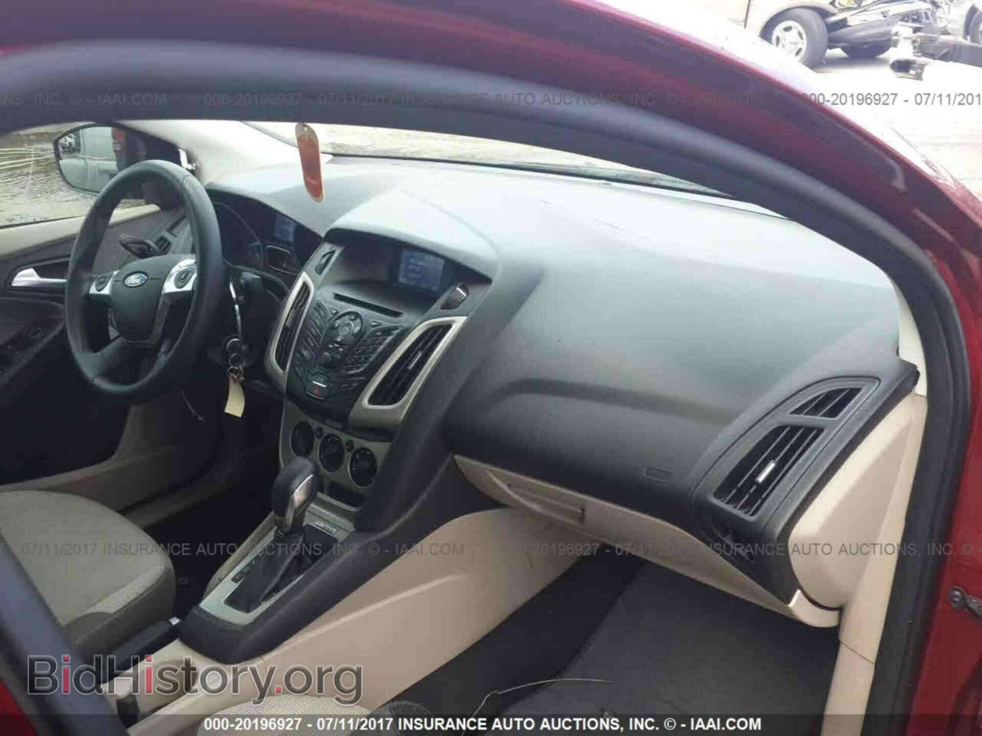 2014 Ford Focus - VIN: 1FADP3F20EL180499 - Photo 5