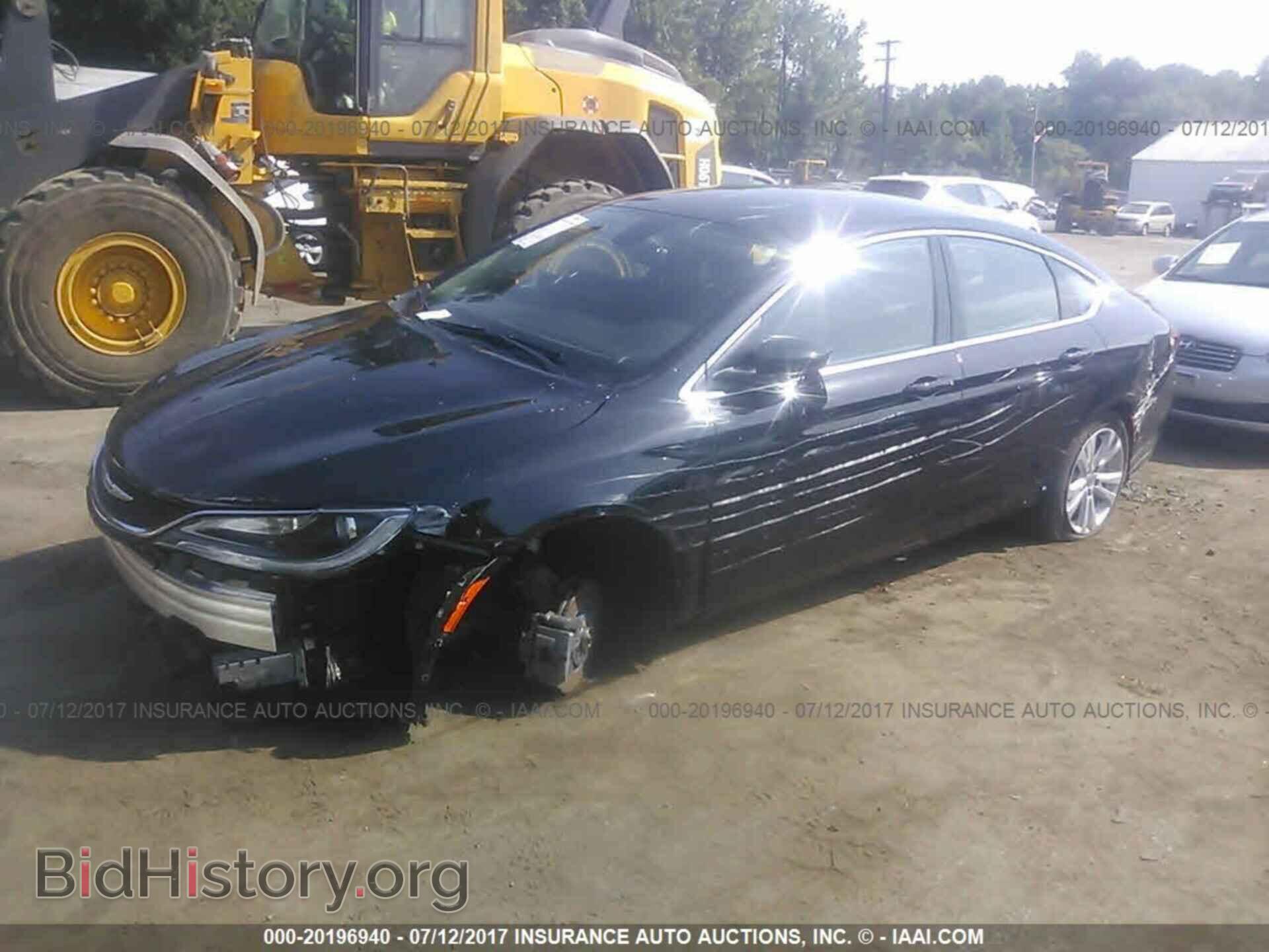 2016 Chrysler 200 - VIN: 1C3CCCAG9GN143533 - Фото 2
