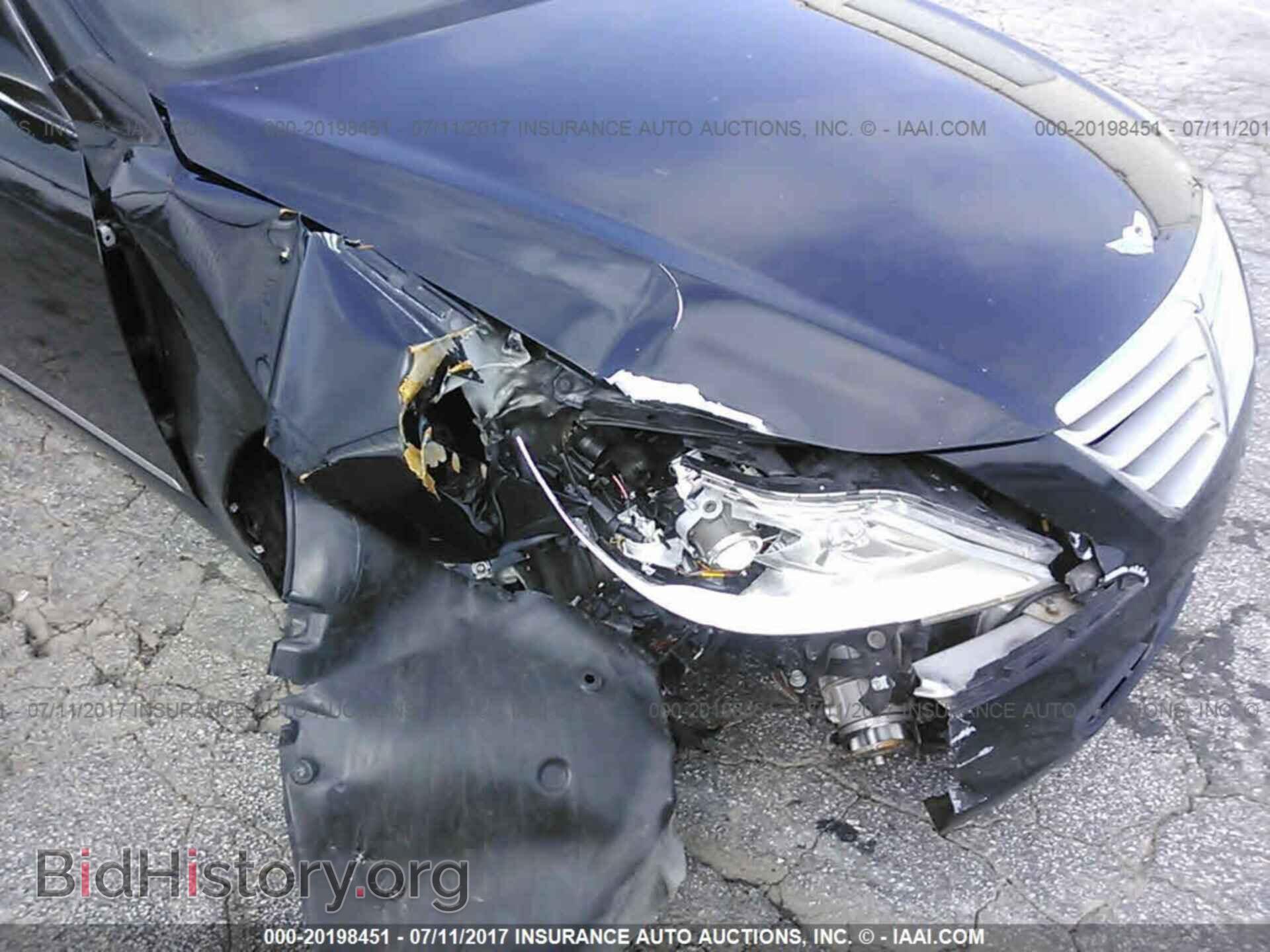 2011 Hyundai Genesis - VIN: KMHGC4DF2BU112978 - Фото 6