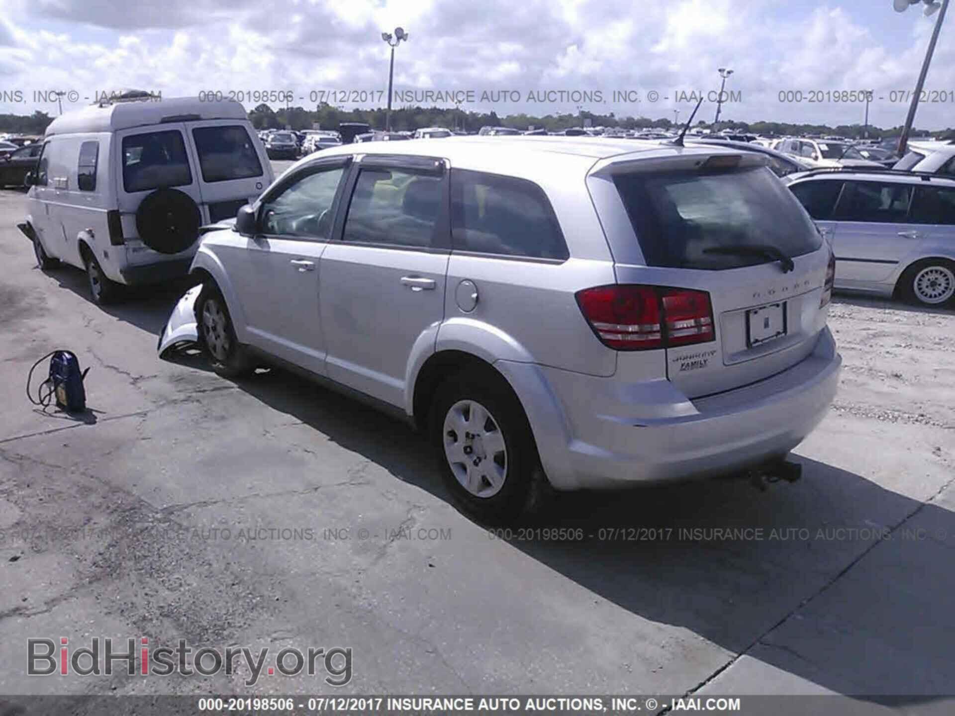 2012 Dodge Journey - VIN: 3C4PDCAB1CT255588 - Фото 3
