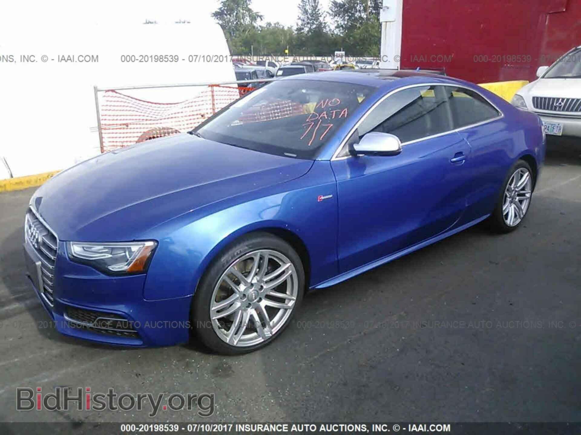 2015 Audi S5 - VIN: WAUCGAFR0FA027963 - Photo 2