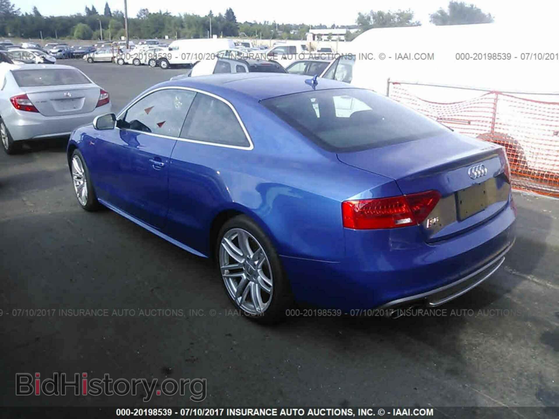 2015 Audi S5 - VIN: WAUCGAFR0FA027963 - Photo 3
