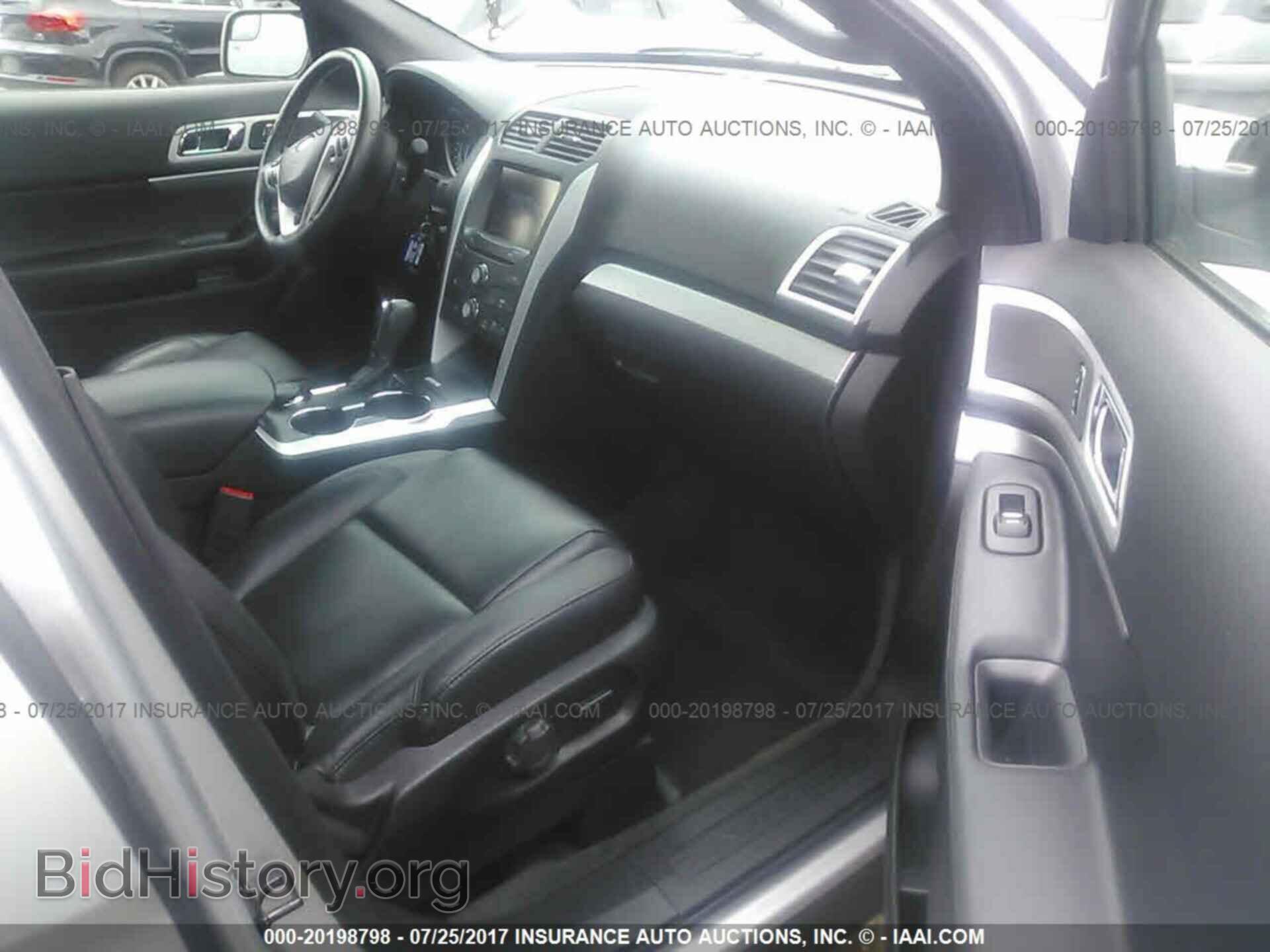 2014 Ford Explorer - VIN: 1FM5K8D85EGC43585 - Photo 5