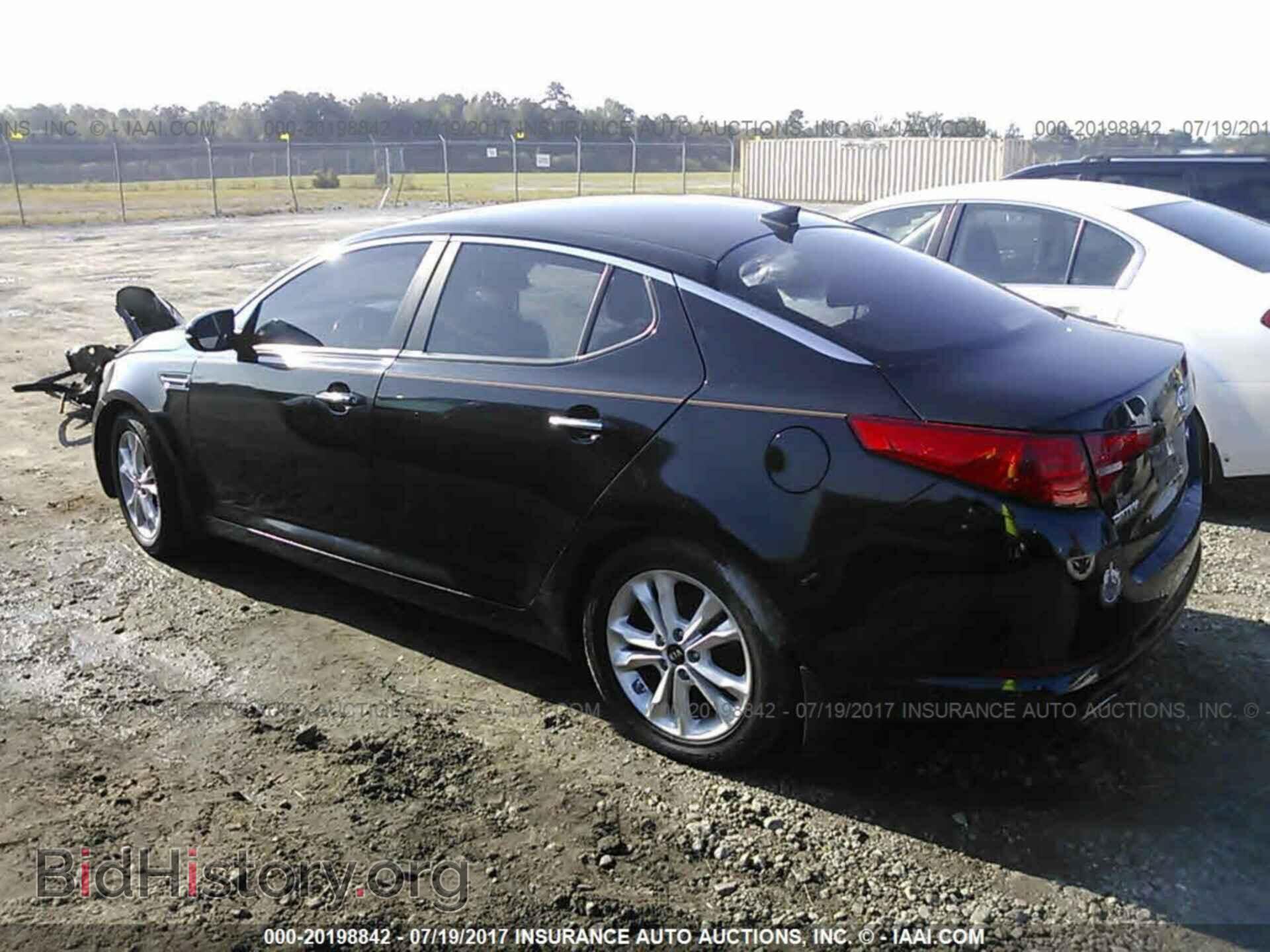 2011 Kia Optima - VIN: KNAGN4A72B5145191 - Фото 3