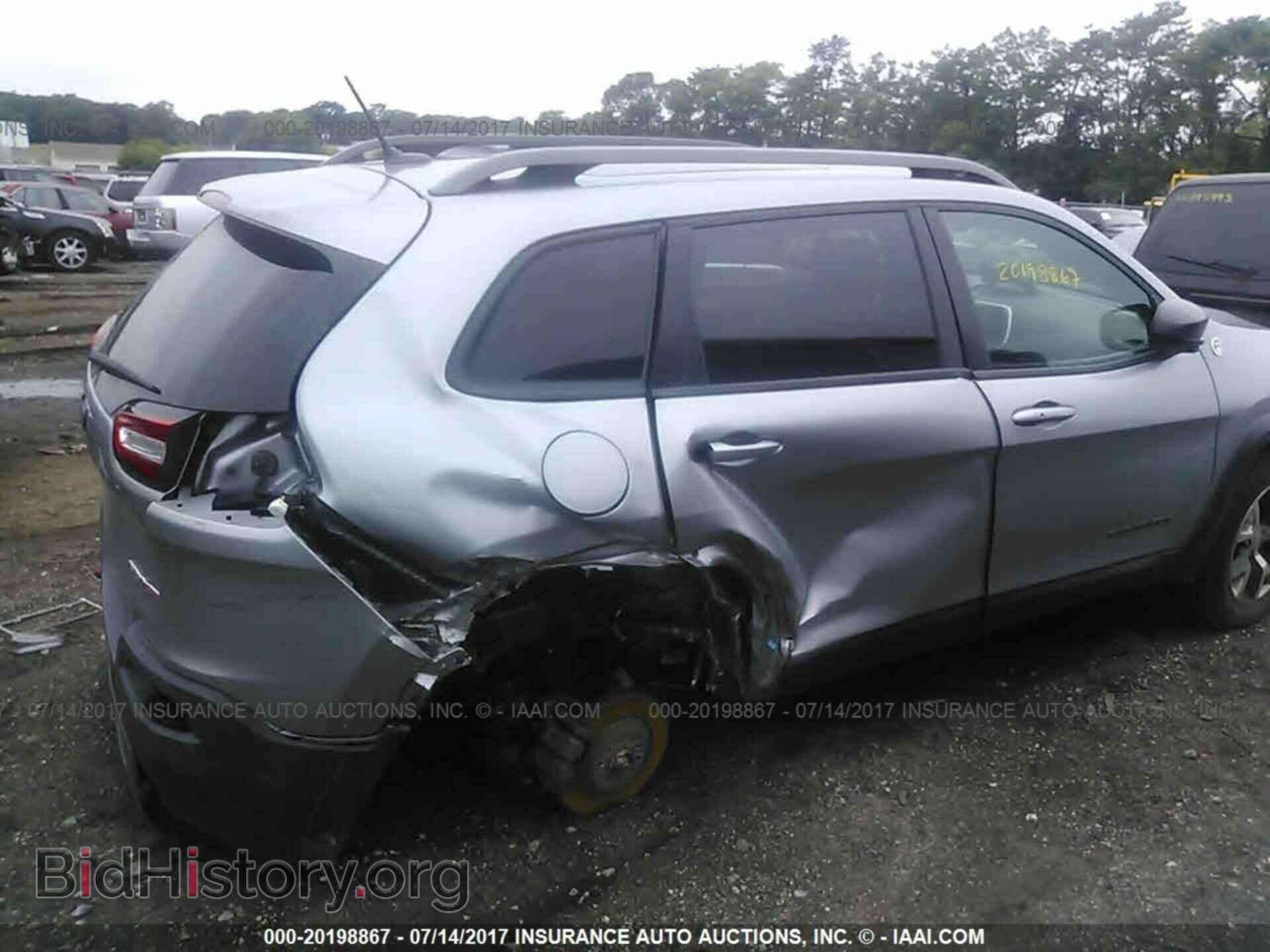2014 Jeep Cherokee - VIN: 1C4PJMBS0EW197323 - Фото 6