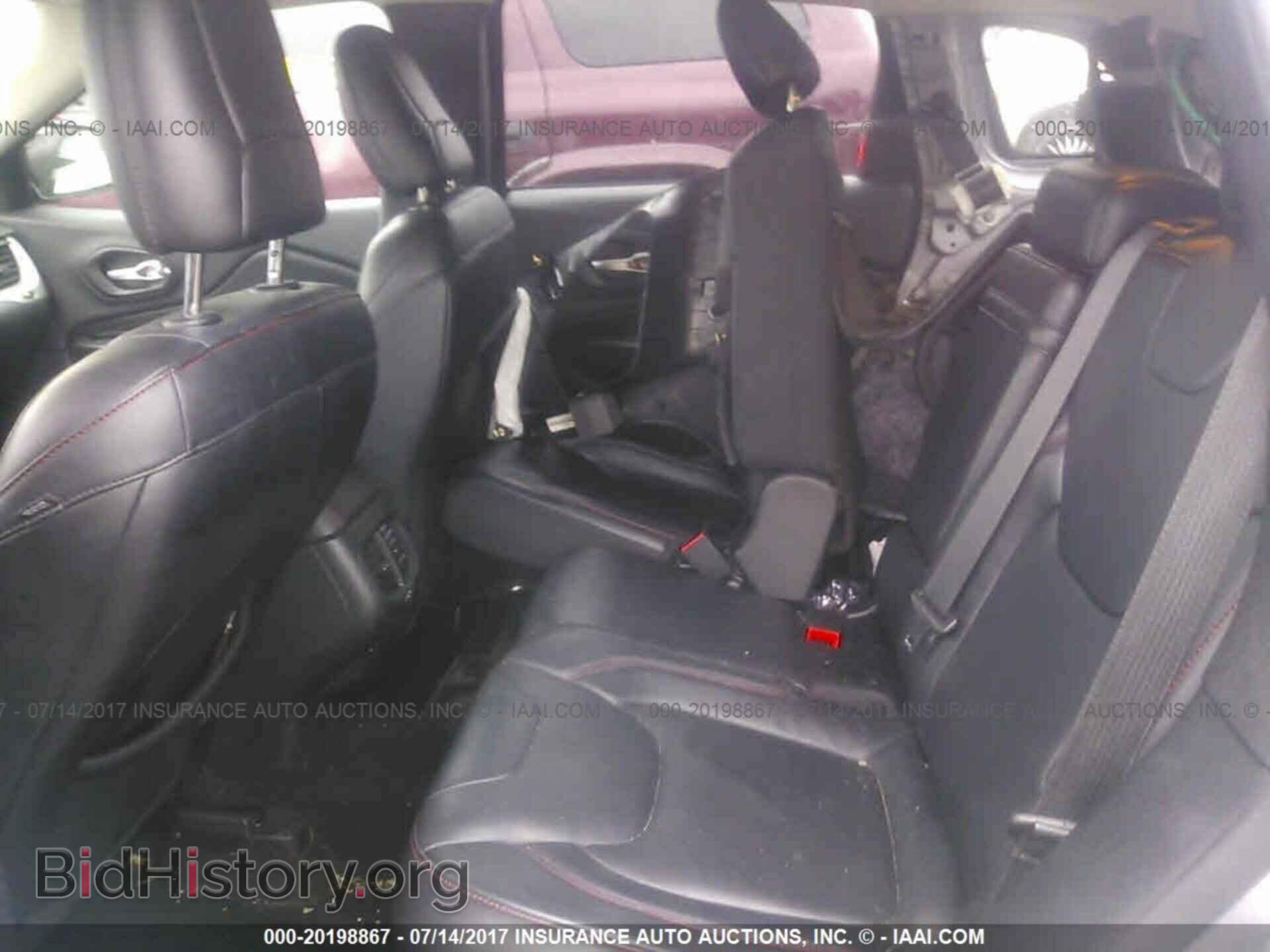 2014 Jeep Cherokee - VIN: 1C4PJMBS0EW197323 - Фото 8