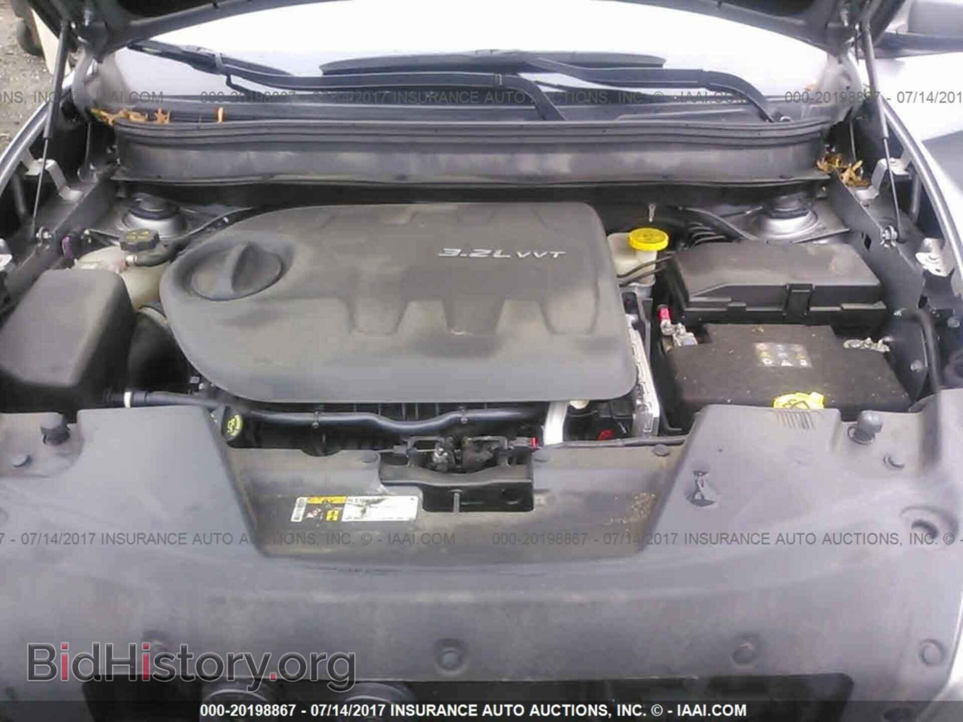 2014 Jeep Cherokee - VIN: 1C4PJMBS0EW197323 - Фото 10