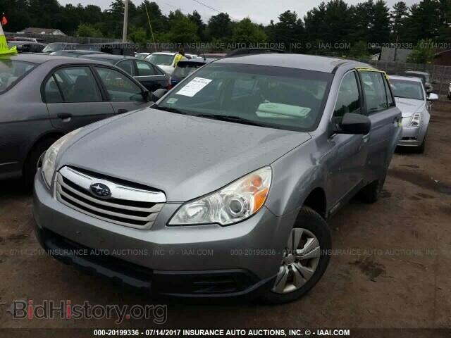2011 Subaru Outback - VIN: 4S4BRBAC9B3440010 - Фото 2