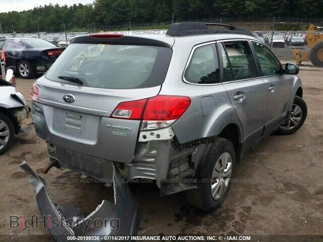 2011 Subaru Outback - VIN: 4S4BRBAC9B3440010 - Фото 4