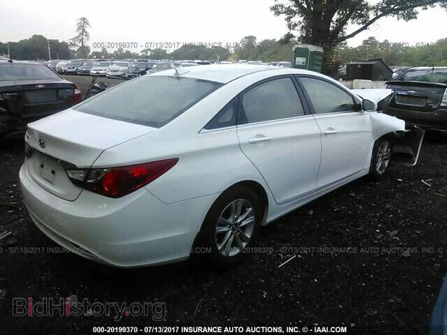 2012 Hyundai Sonata - VIN: 5NPEB4ACXCH442131 - Фото 4