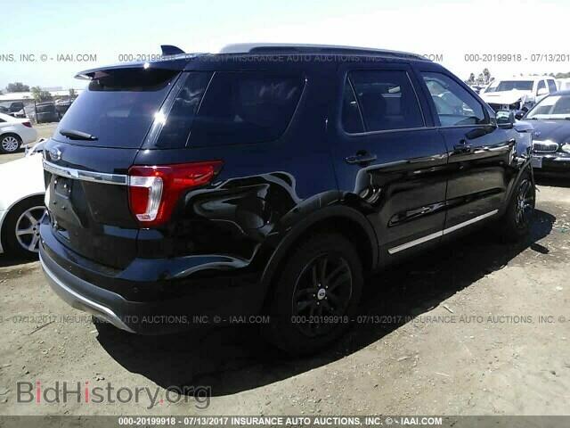 2017 Ford Explorer - VIN: 1FM5K7D82HGA70445 - Photo 4