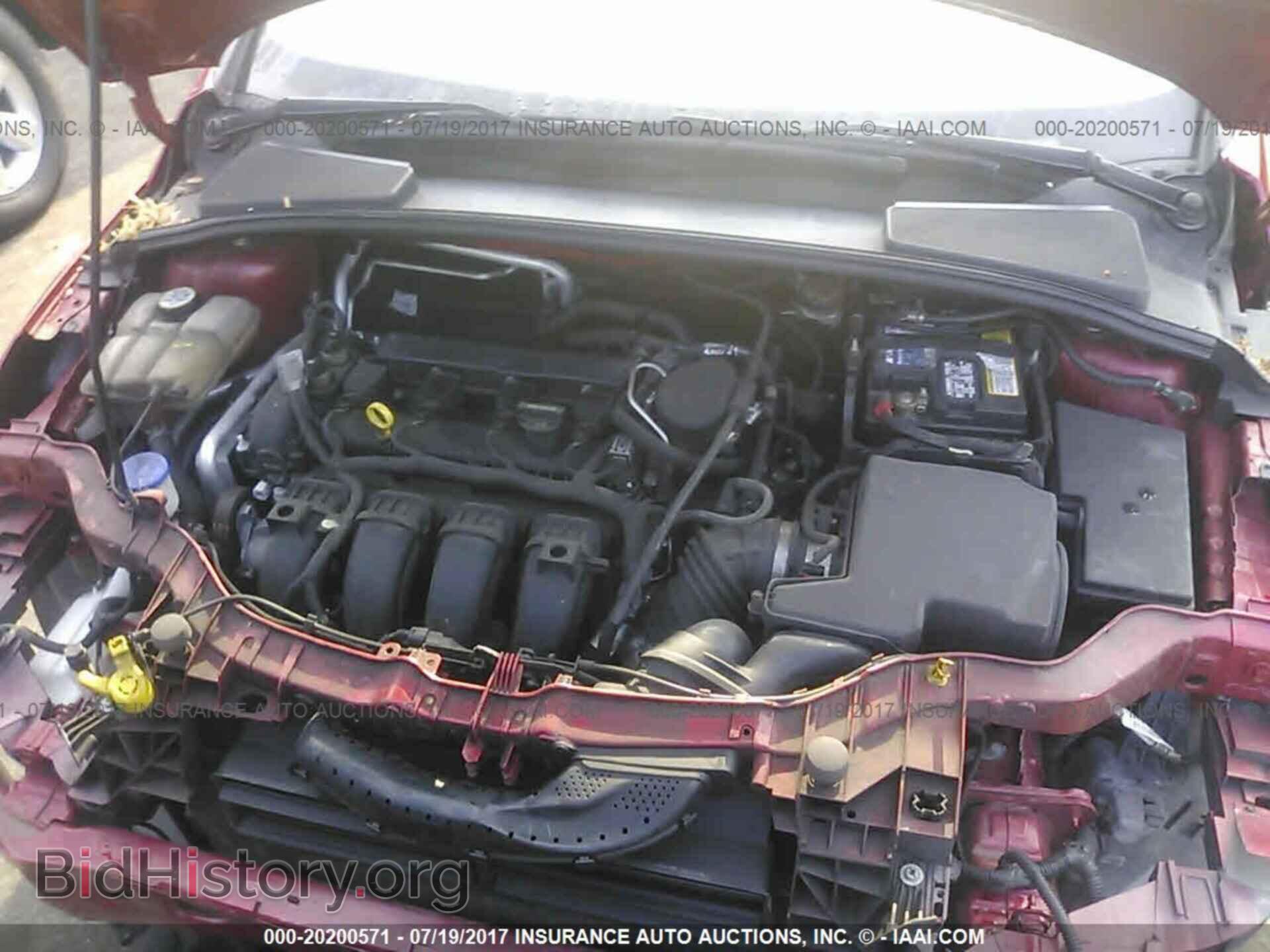 2012 Ford Focus - VIN: 1FAHP3M28CL116843 - Photo 10