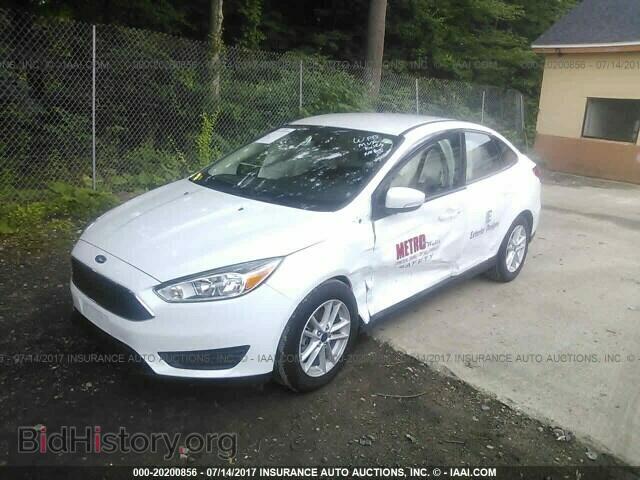 2017 Ford Focus - VIN: 1FADP3F24HL247447 - Photo 2