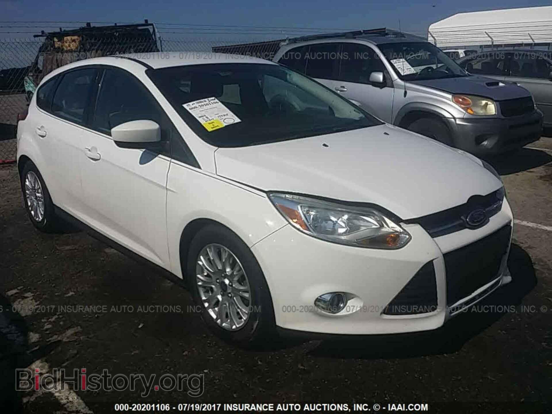 Photo 1FAHP3K25CL136115 - Ford Focus 2012
