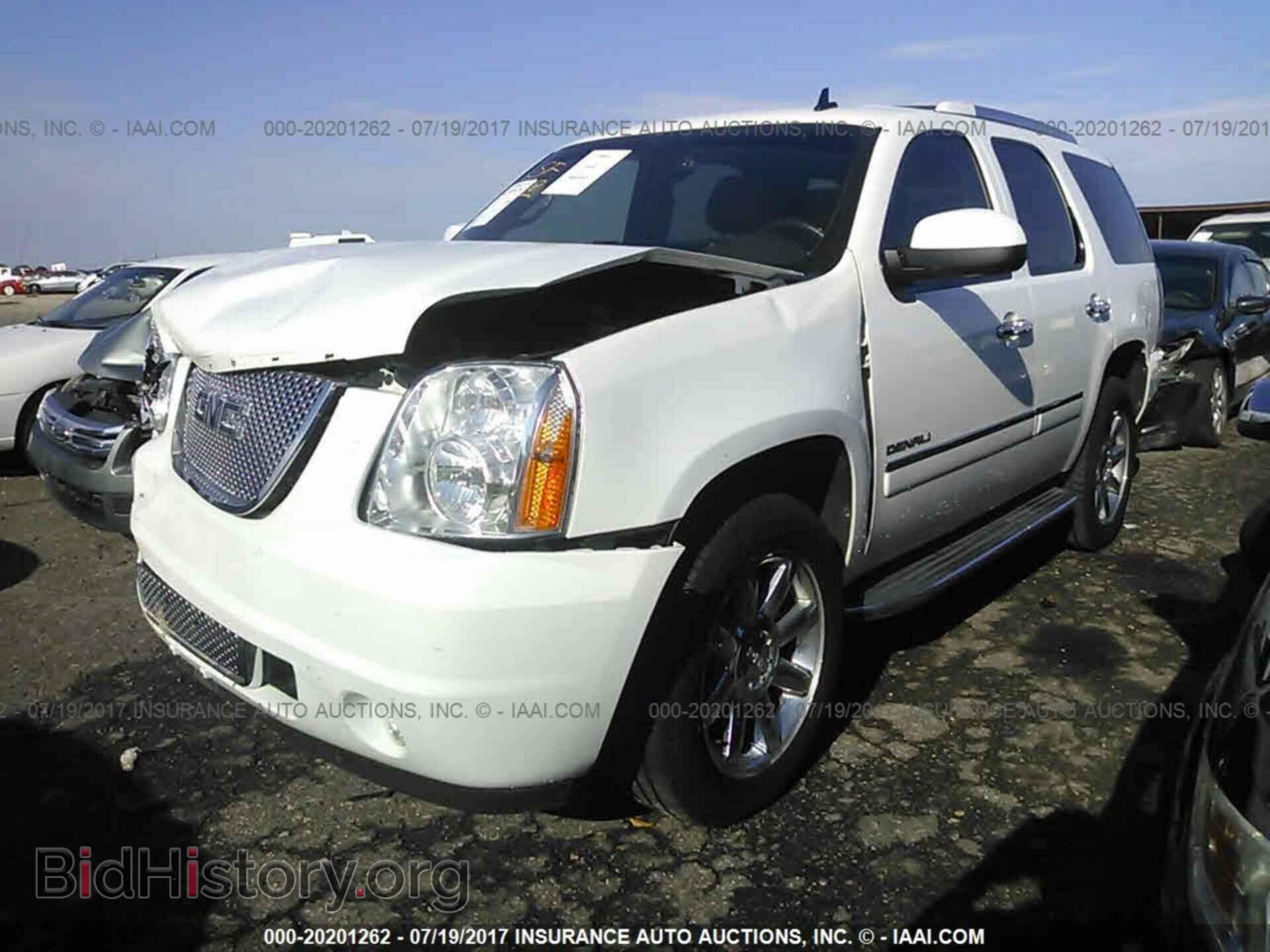 2013 Gmc Yukon - VIN: 1GKS2EEF4DR143343 - Photo 2