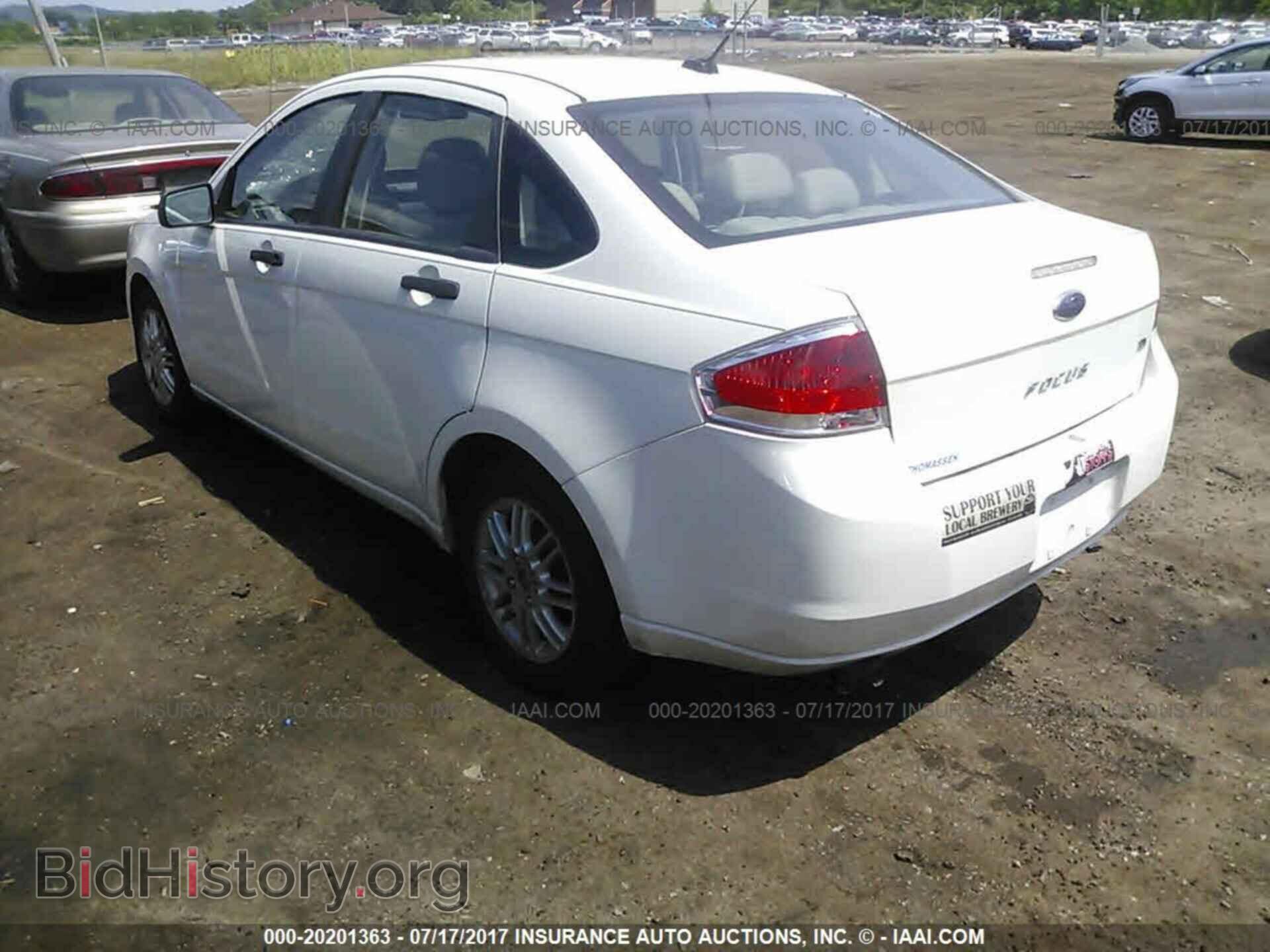 2011 Ford Focus - VIN: 1FAHP3FN5BW188250 - Фото 3
