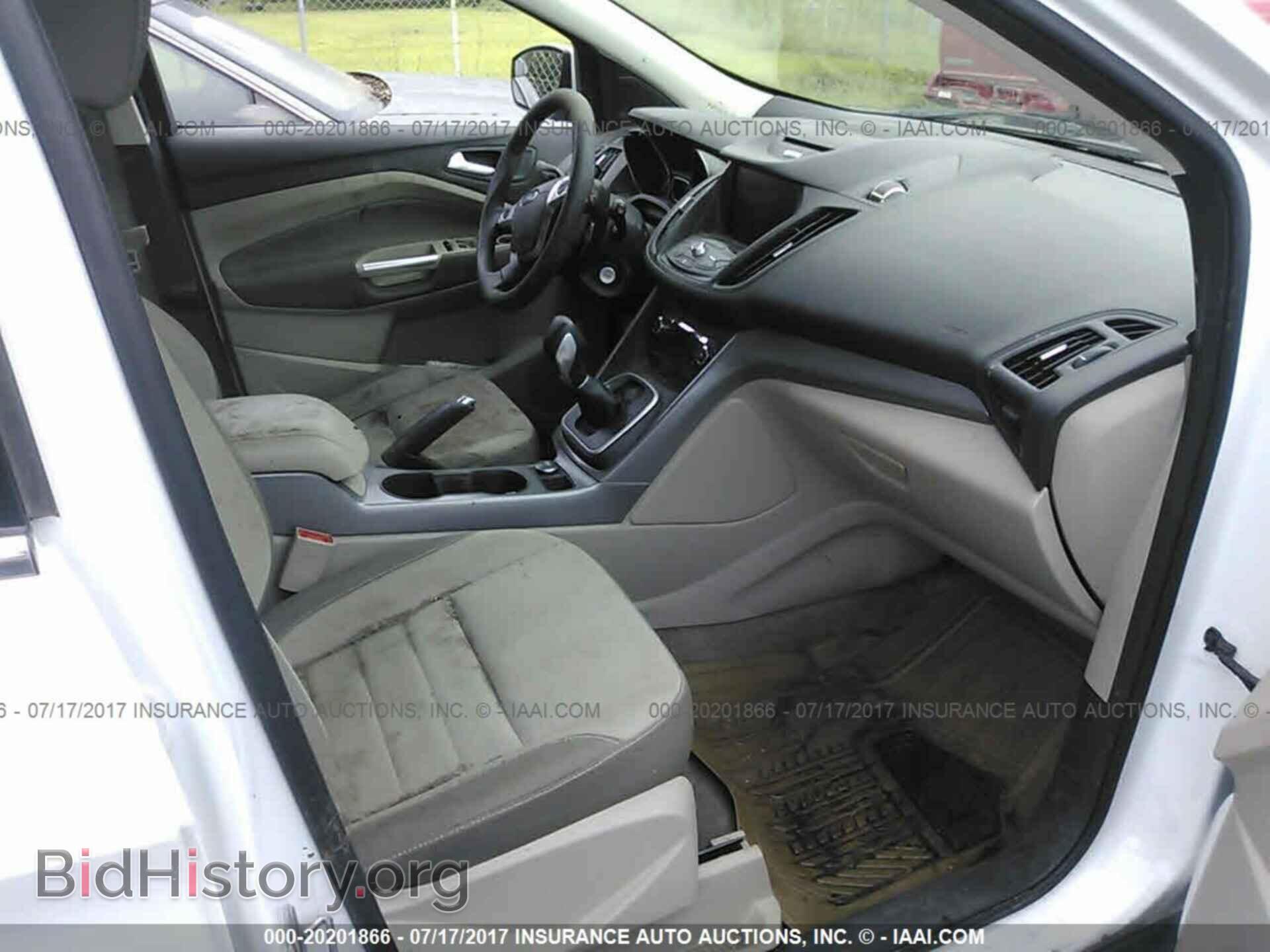 2013 Ford Escape - VIN: 1FMCU0G90DUA74082 - Фото 5